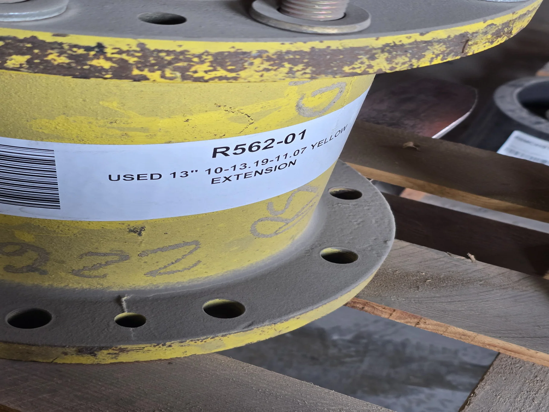 USED 13" Extension 10-13.19-11.07 HUB YELLOW image 3