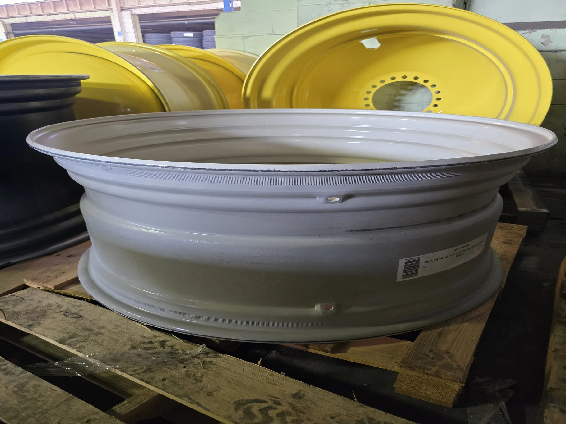 20 X 38 10-13.19-11.07 Sprayer White Wheel RECONDITIONED image 2