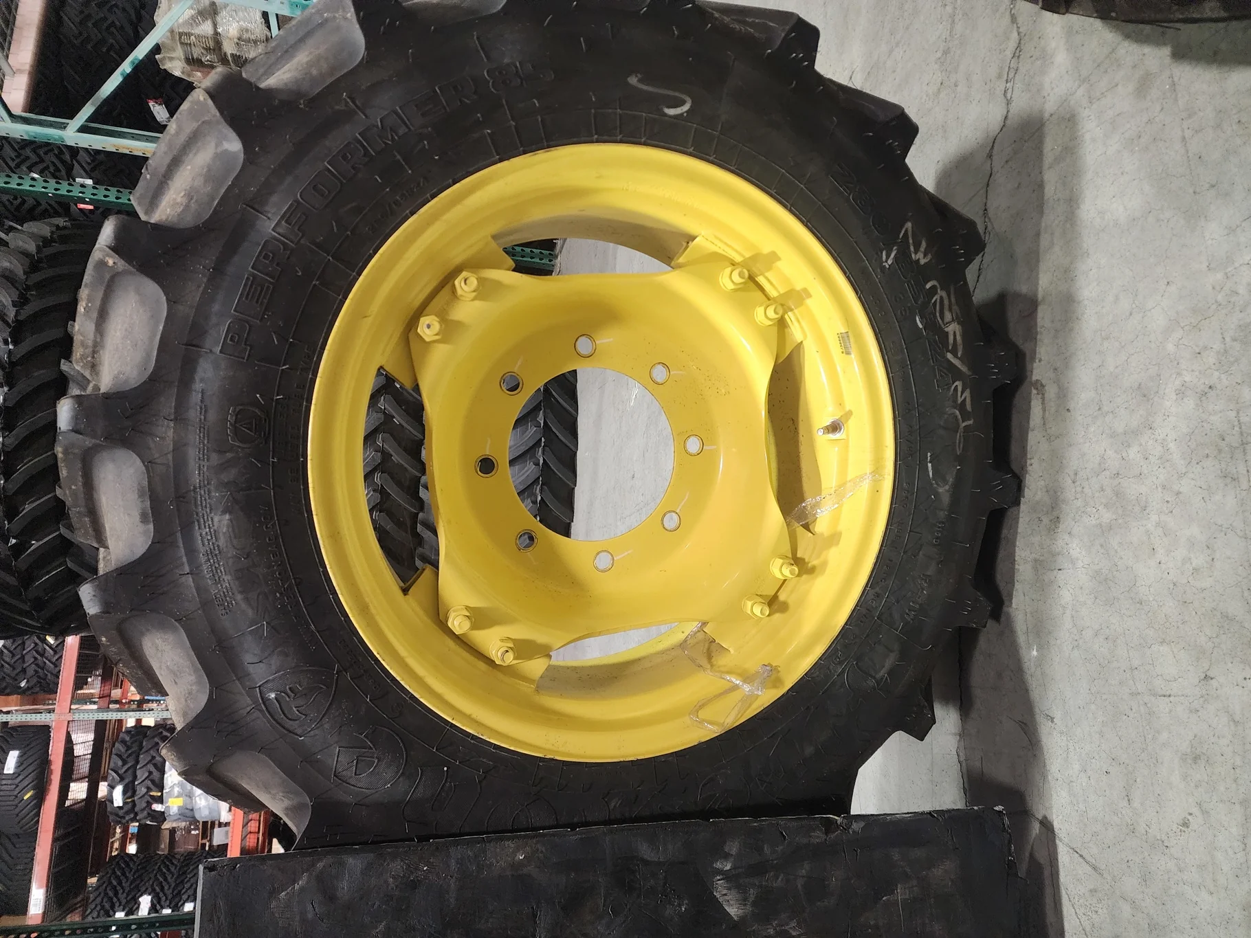 Take-Off 280/85R24 115D Firestone Performer 85 TL R-1W 95-100% On 10 X 24 8-10.82-8.78 4/2 Clamp w/D image 4