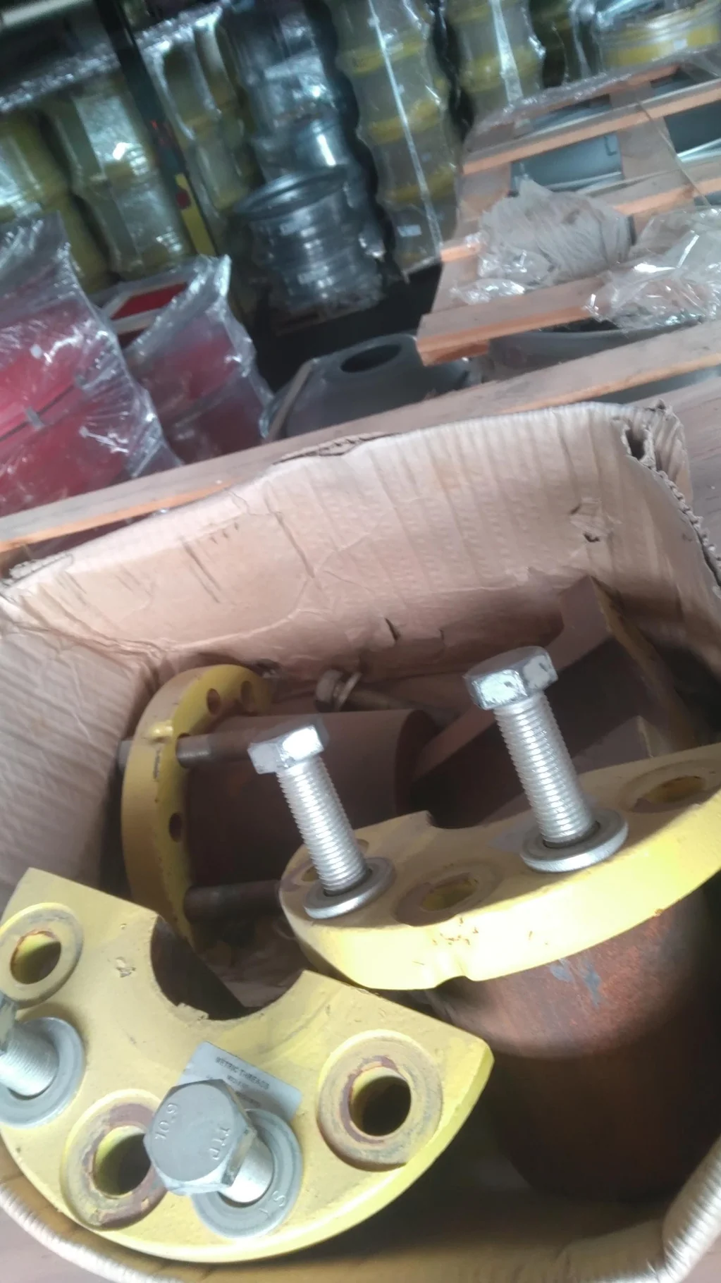 Take-Off 3.125in Hub Insert 10 Bolt Yellow image 2