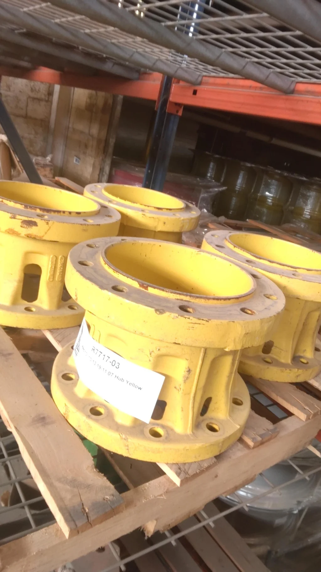 Used 10" Hub 10-13.19-11.07 Yellow image 2