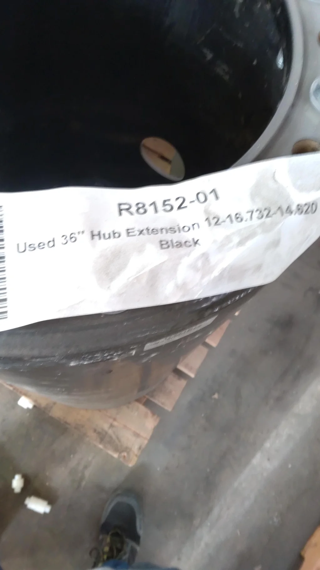 Used 36" Extension Hub 12-16.732-14.620 Black image 5