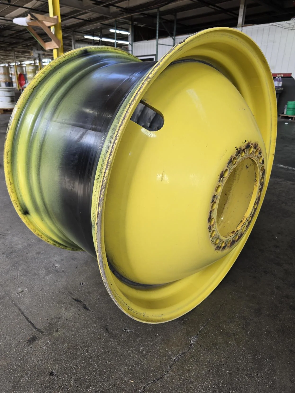 Used 23 X 38 10-13.189-11.07-14.37 Outside Dolly Dual Yellow Wheel image 3