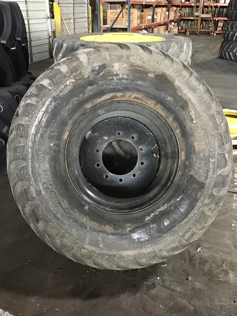 Used 24 X 22.5 10-11.25-8.78 Black Wheel