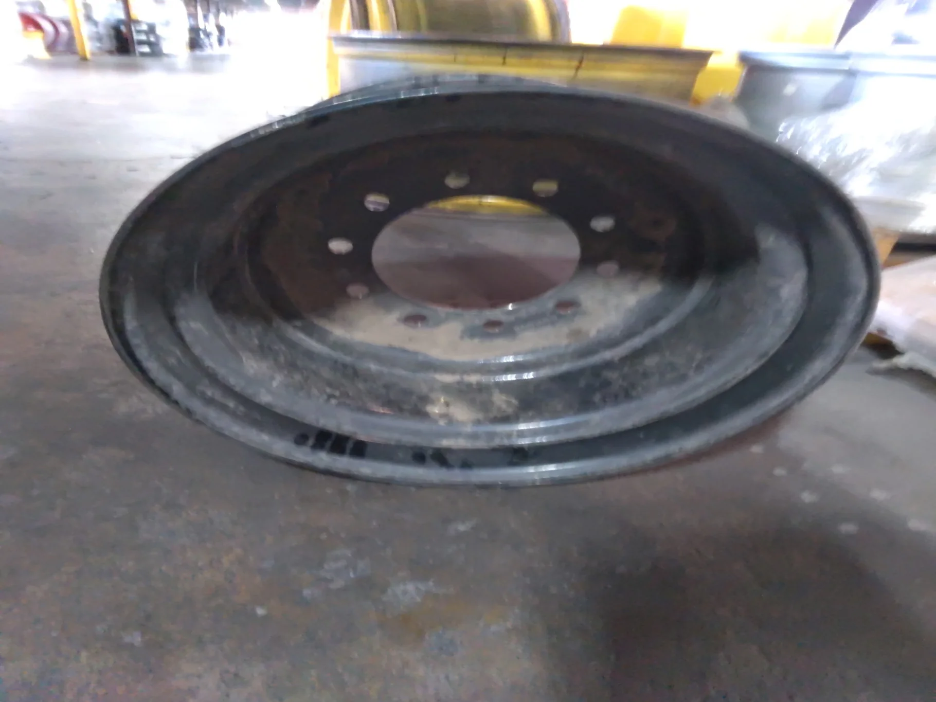 Used 20 X 22.5 10-11.25 -8.78 -11.5 FS Black Wheel
