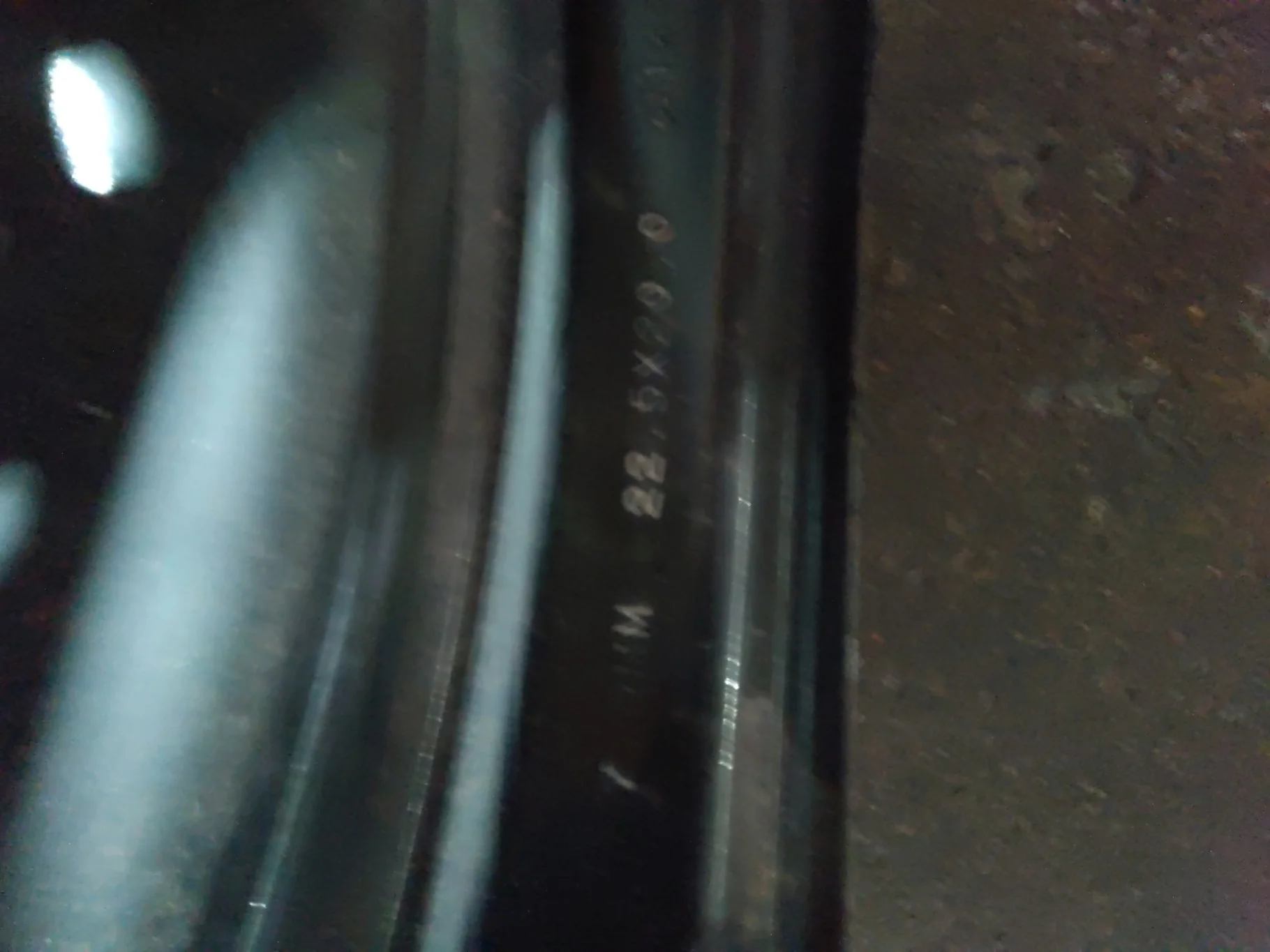 Used 20 X 22.5 10-11.25 -8.78 -11.5 FS Black Wheel image 3