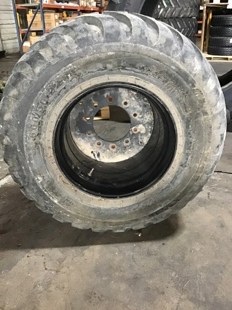 Take-Off 600/50-22.5/16 Alliance 328 Flotation Implement HS TL I-3 95-100% on 20 X 22.5 10-11.25-8.7 image 2