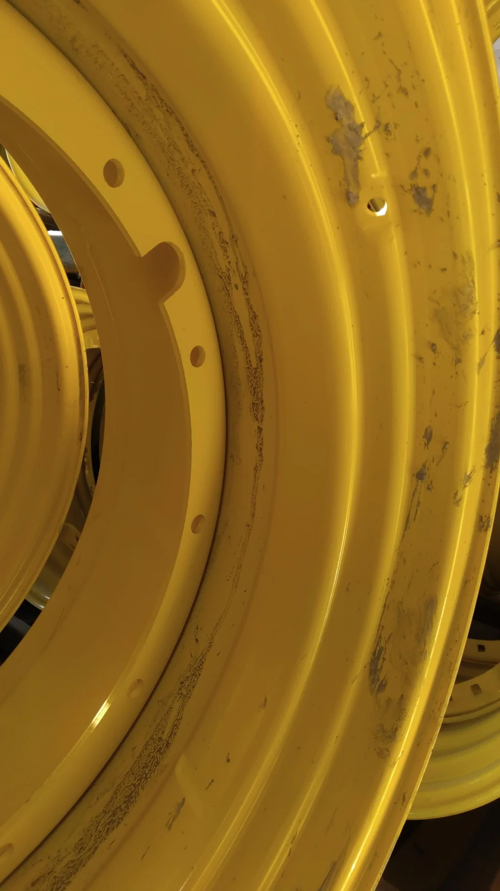 Used 23 X 38 12-32.047-29.98 -0.197OS GKN YELLOW WHEEL