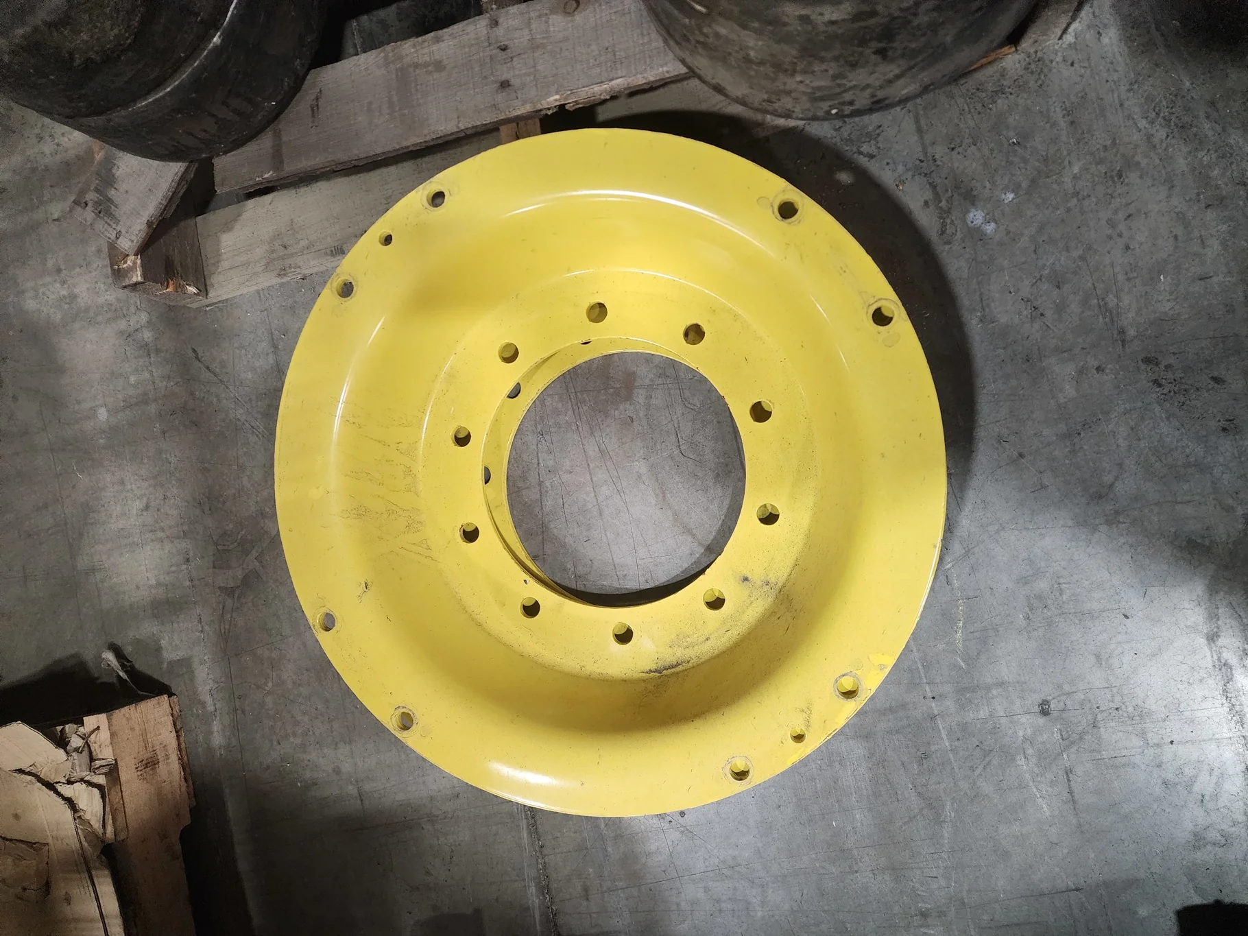 Take-Off Disc 28" Waffle 10-13.19-11.07 2 Bolt HD Yellow
