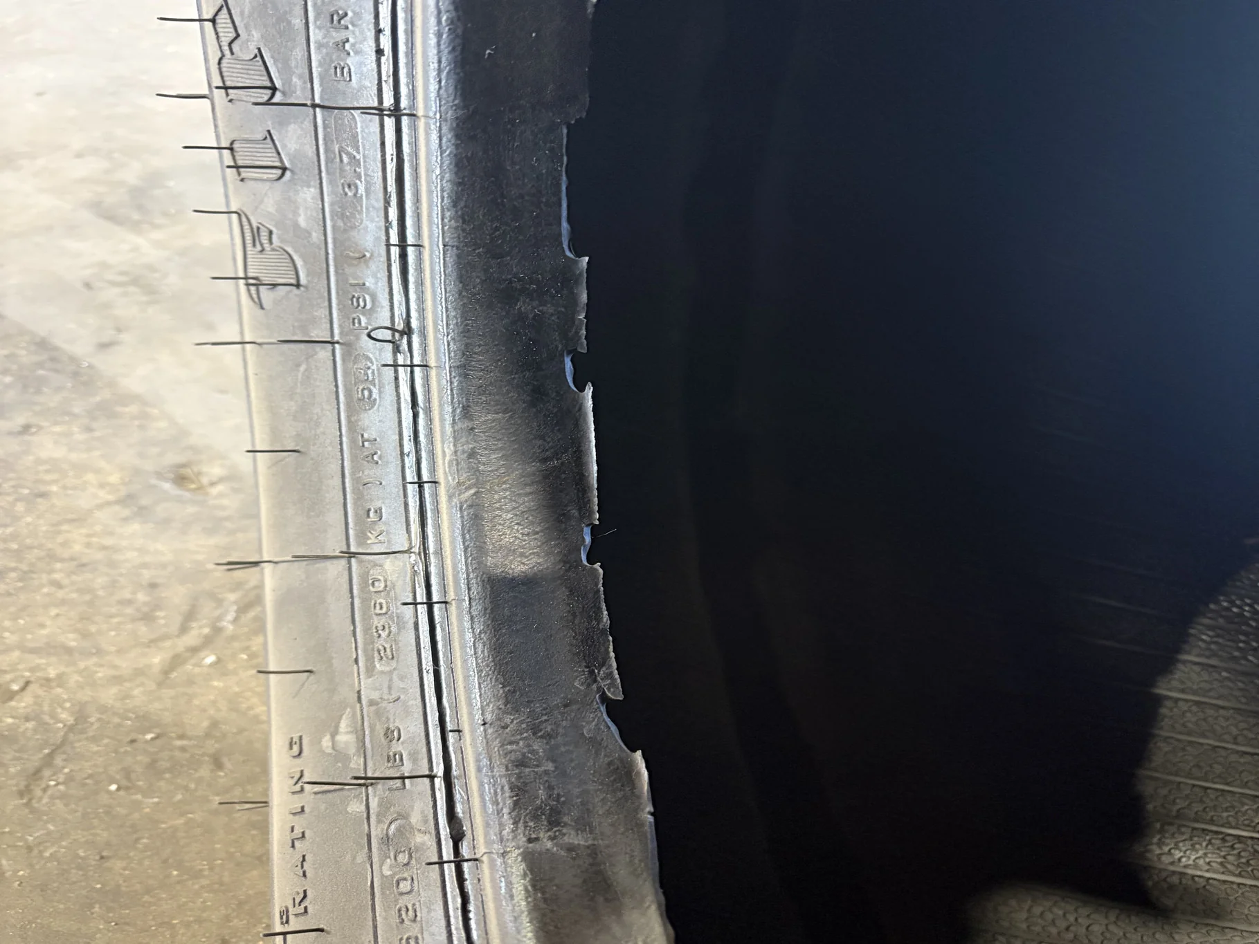 Take-Off 12.5/80-18/12 FIRESTONE SUPER TRACTION LOADER I-3 TL 95-100% image 10