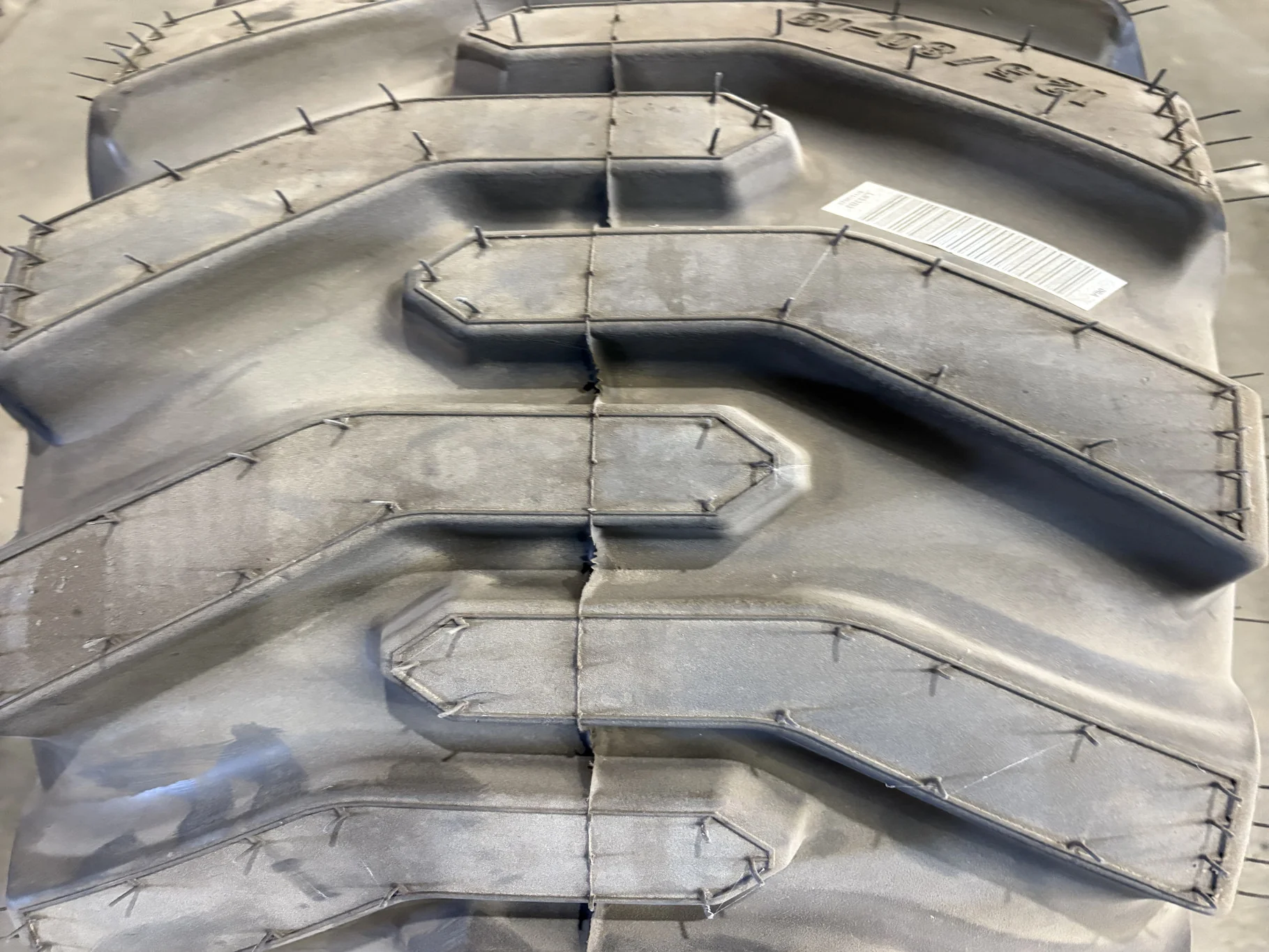 Take-Off 12.5/80-18/12 FIRESTONE SUPER TRACTION LOADER I-3 TL 95-100% image 3