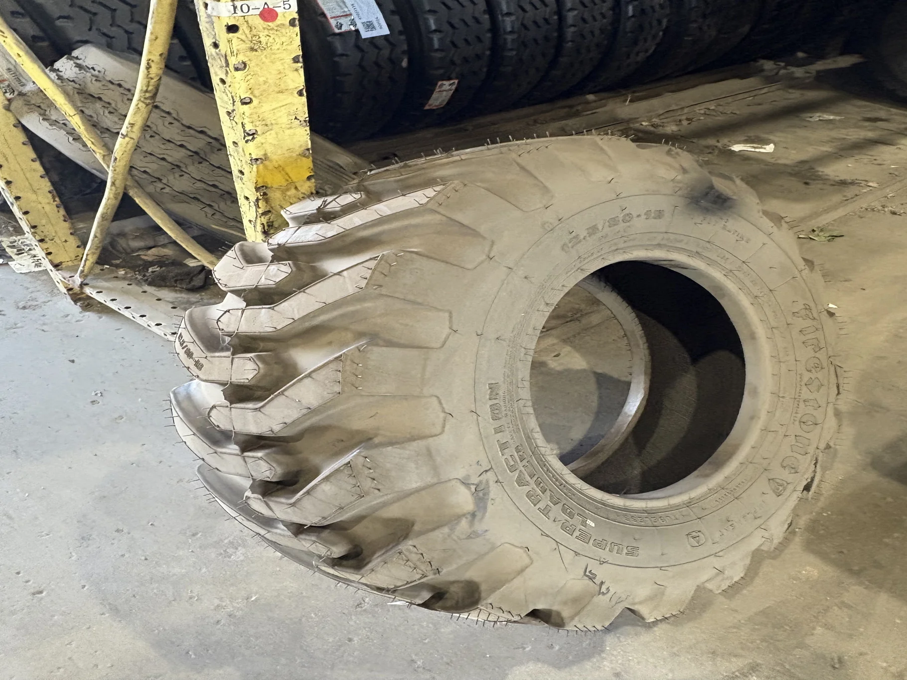 Take-Off 12.5/80-18/12 FIRESTONE SUPER TRACTION LOADER I-3 TL 95-100% image 5