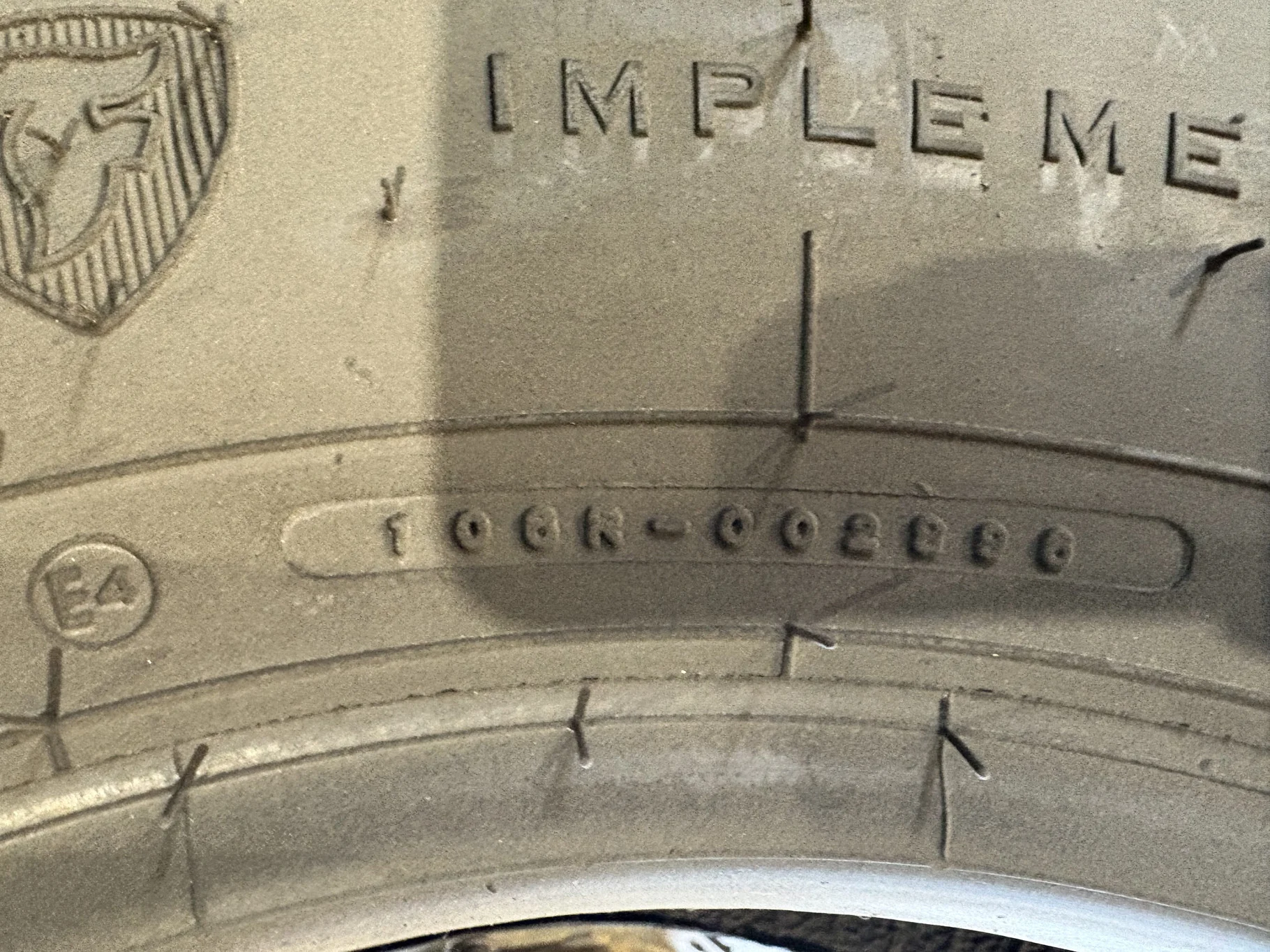 Take-Off 12.5/80-18/12 FIRESTONE SUPER TRACTION LOADER I-3 TL 95-100% image 7