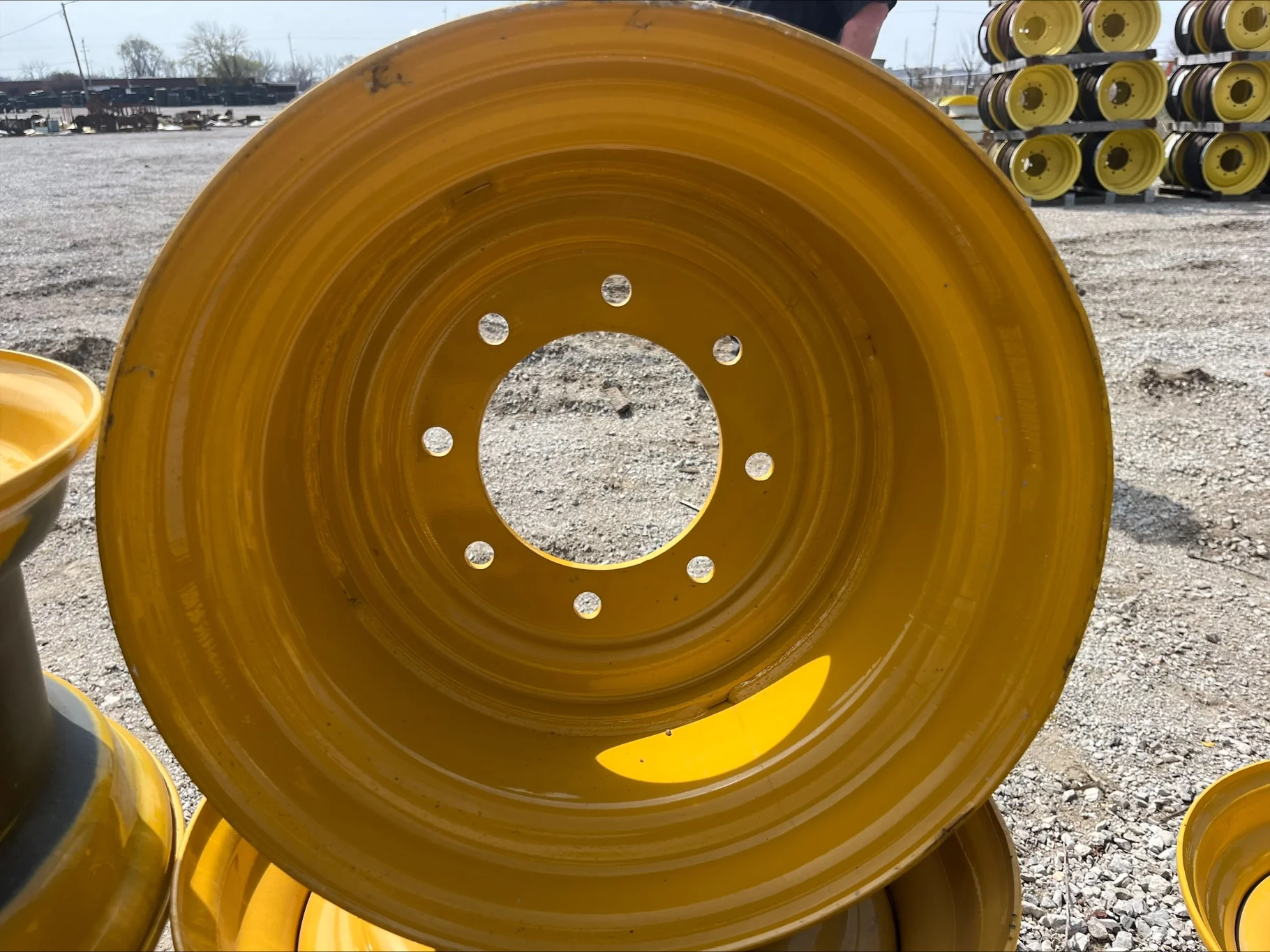 8.25 X 16.5 8-8-6.013-2.65IN IND YELLOW WHEEL image 3