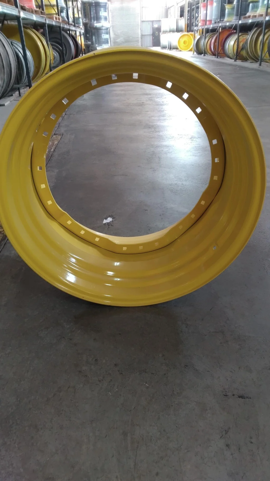 Take-Off 20 X 34 24-29.250 WAFFLE RIM  JD YELLOW image 2