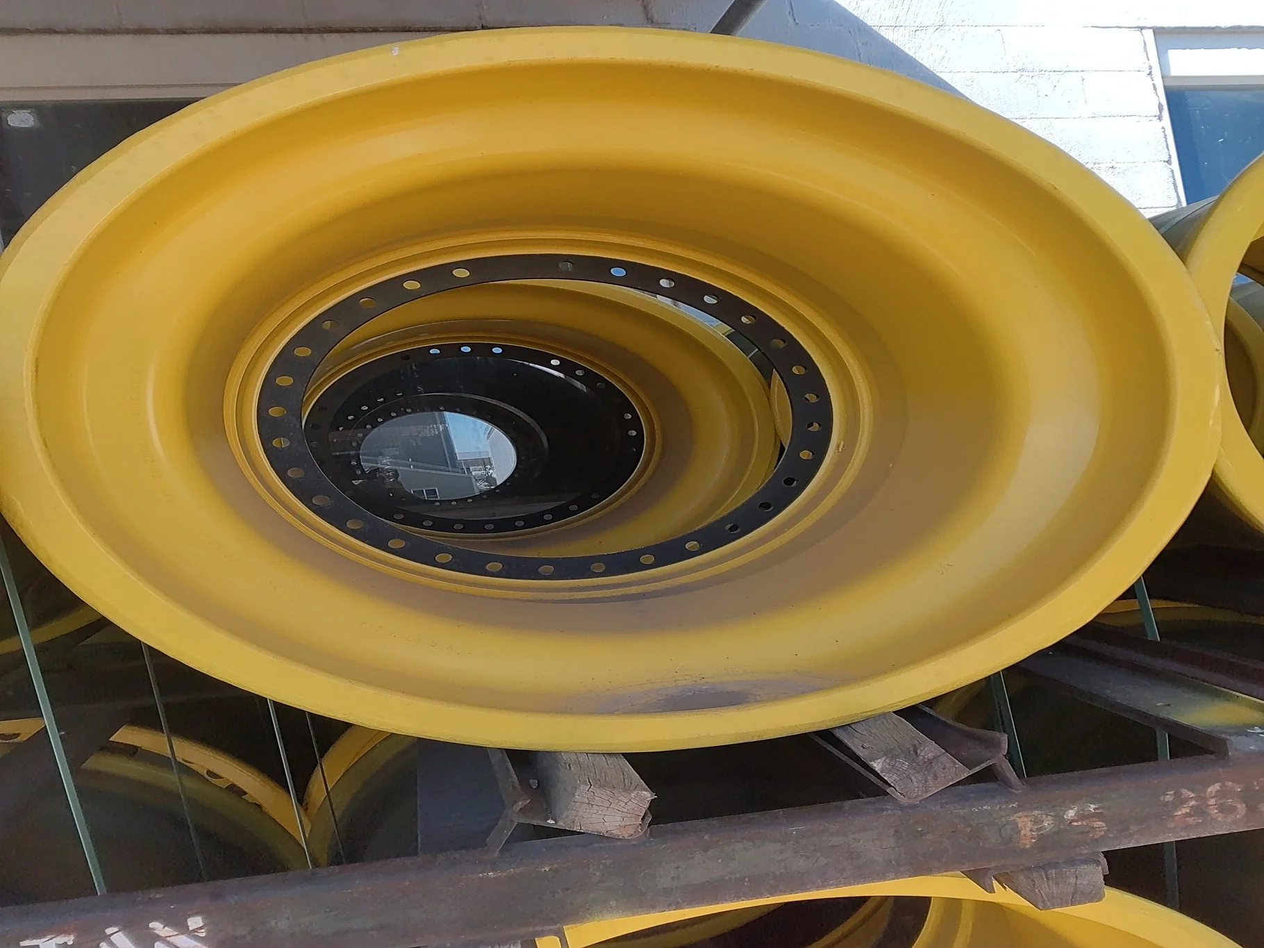 Take-Off 31 X 32 31-24.331-27.284 -23.0BS YELLOW
