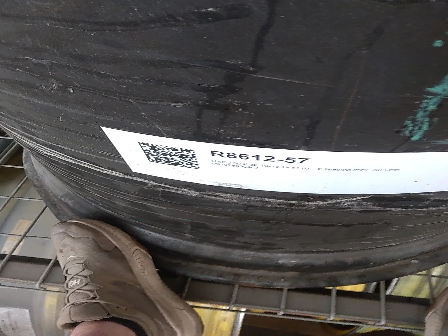USED 30 X 32 10-13.19-11.07 - 2.76IN WHEEL SILVER image 5