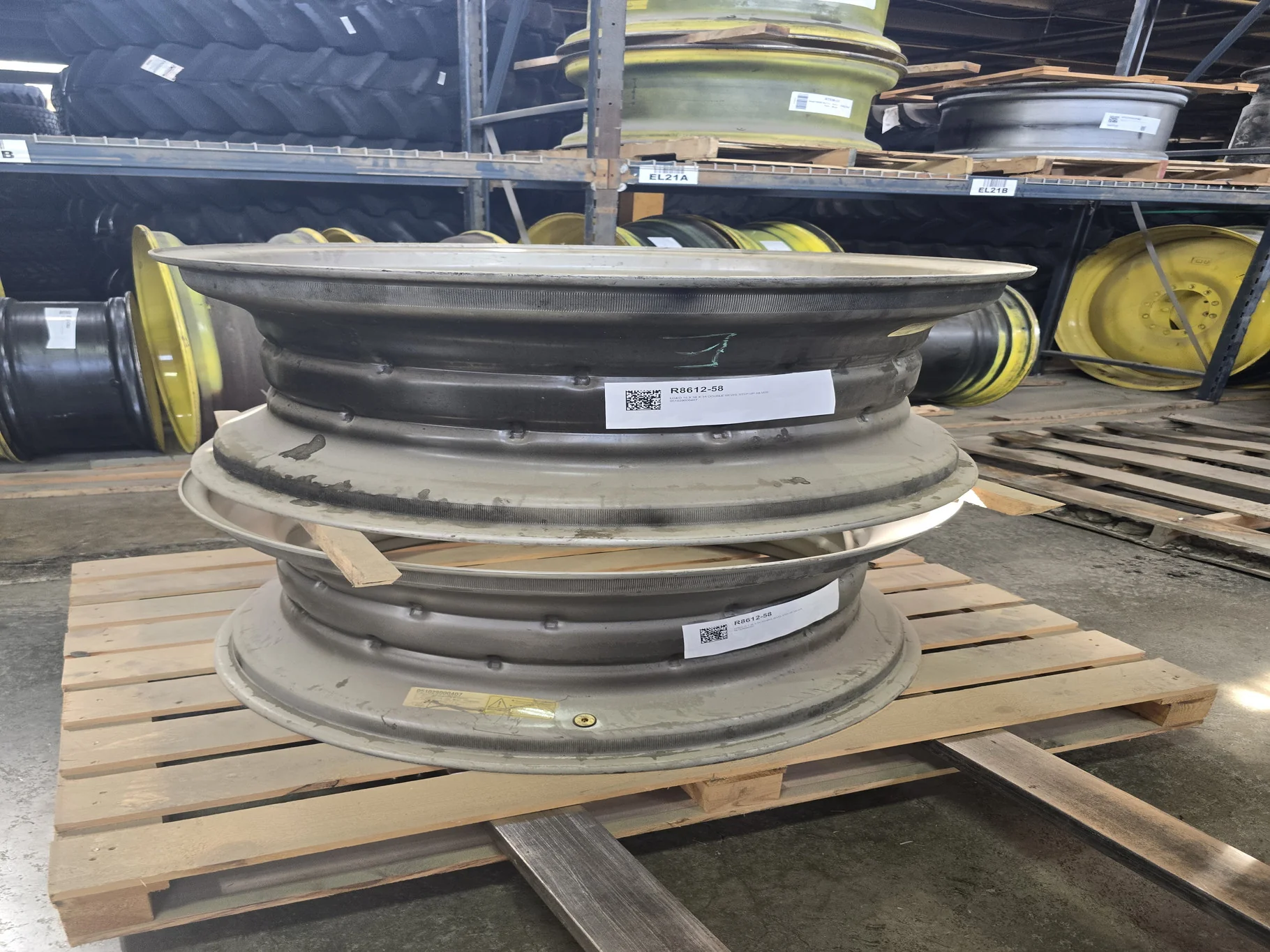 USED 16 X 38 X 34 DOUBLE BEVEL STEP UP SILVER