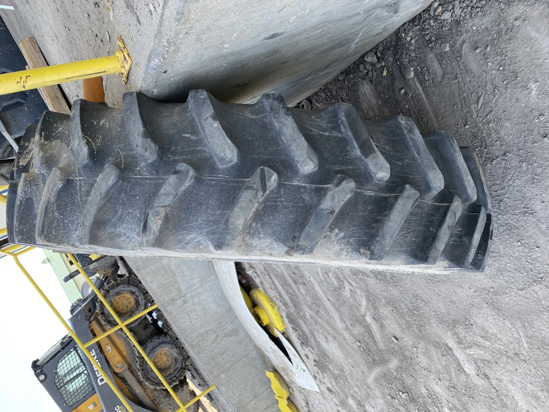 Used 420/80R46 Firestone Radial All Traction 23 75% on JD Yellow 13 x 46 Stub Disc ( No Center image 3
