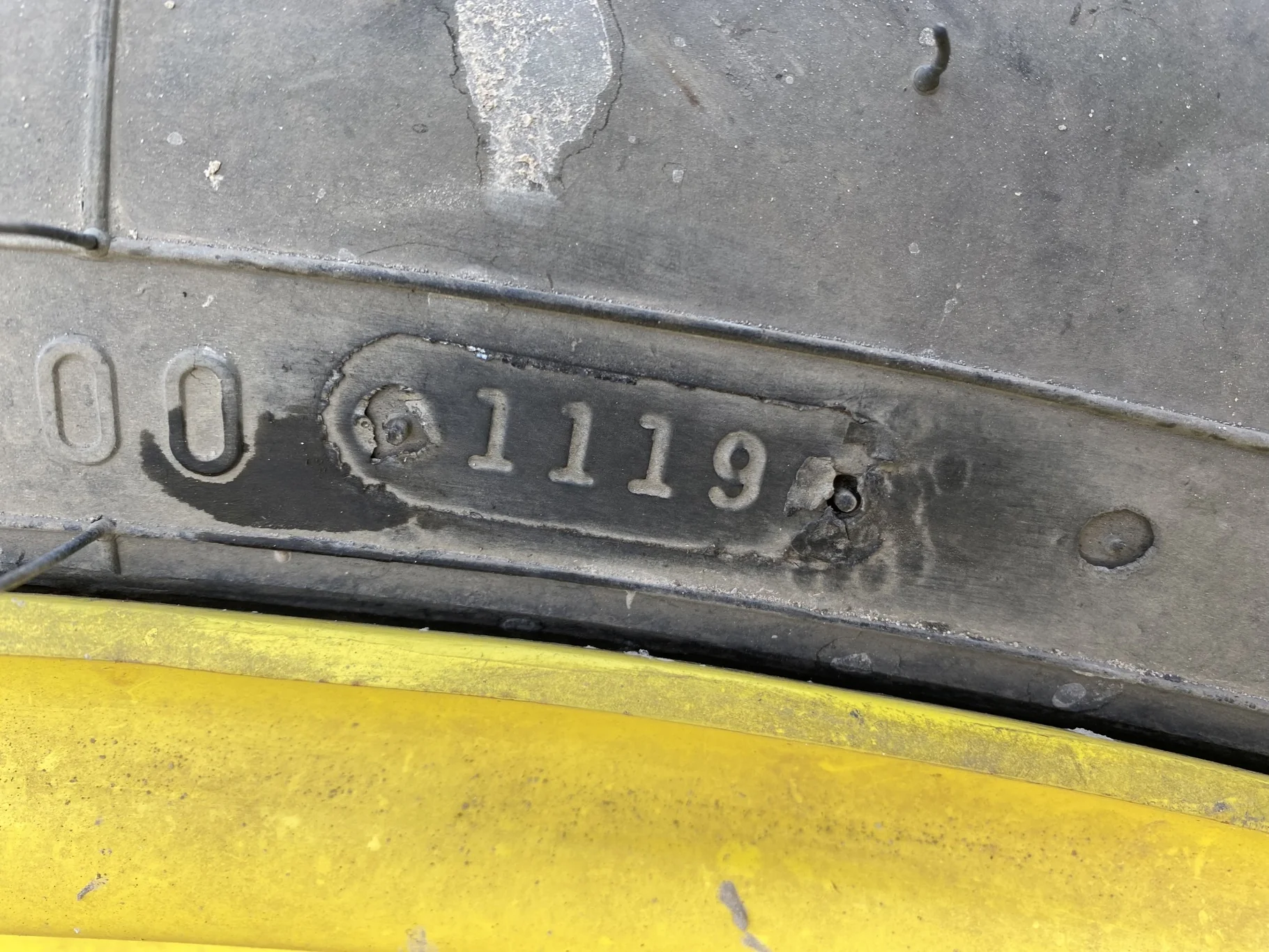 Used 420/80R46 Firestone Radial All Traction 23 75% on JD Yellow 13 x 46 Stub Disc ( No Center image 7