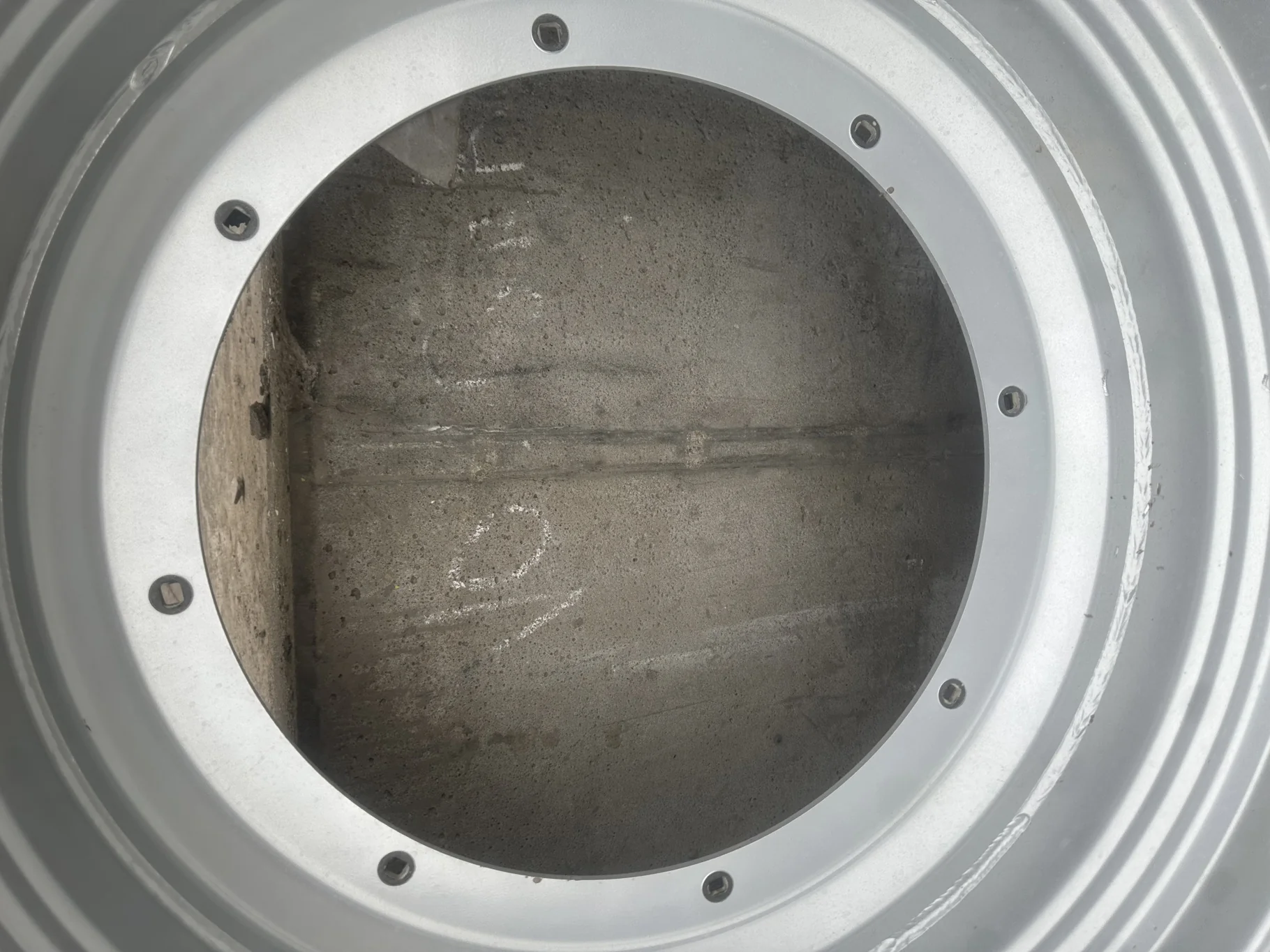USED 520/85R42 (20.8R42) Michelin AgriBib 2 R-1W (162A8/162B) TL 95% on  18 X 42 8-Bolt CIH S Stub image 3