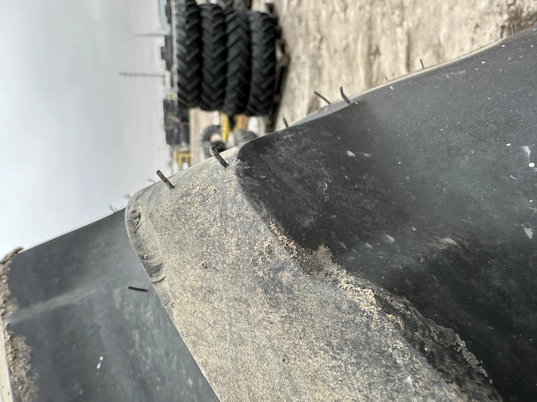 USED 520/85R42 (20.8R42) Michelin AgriBib 2 R-1W (162A8/162B) TL 95% on  18 X 42 8-Bolt CIH S Stub image 5