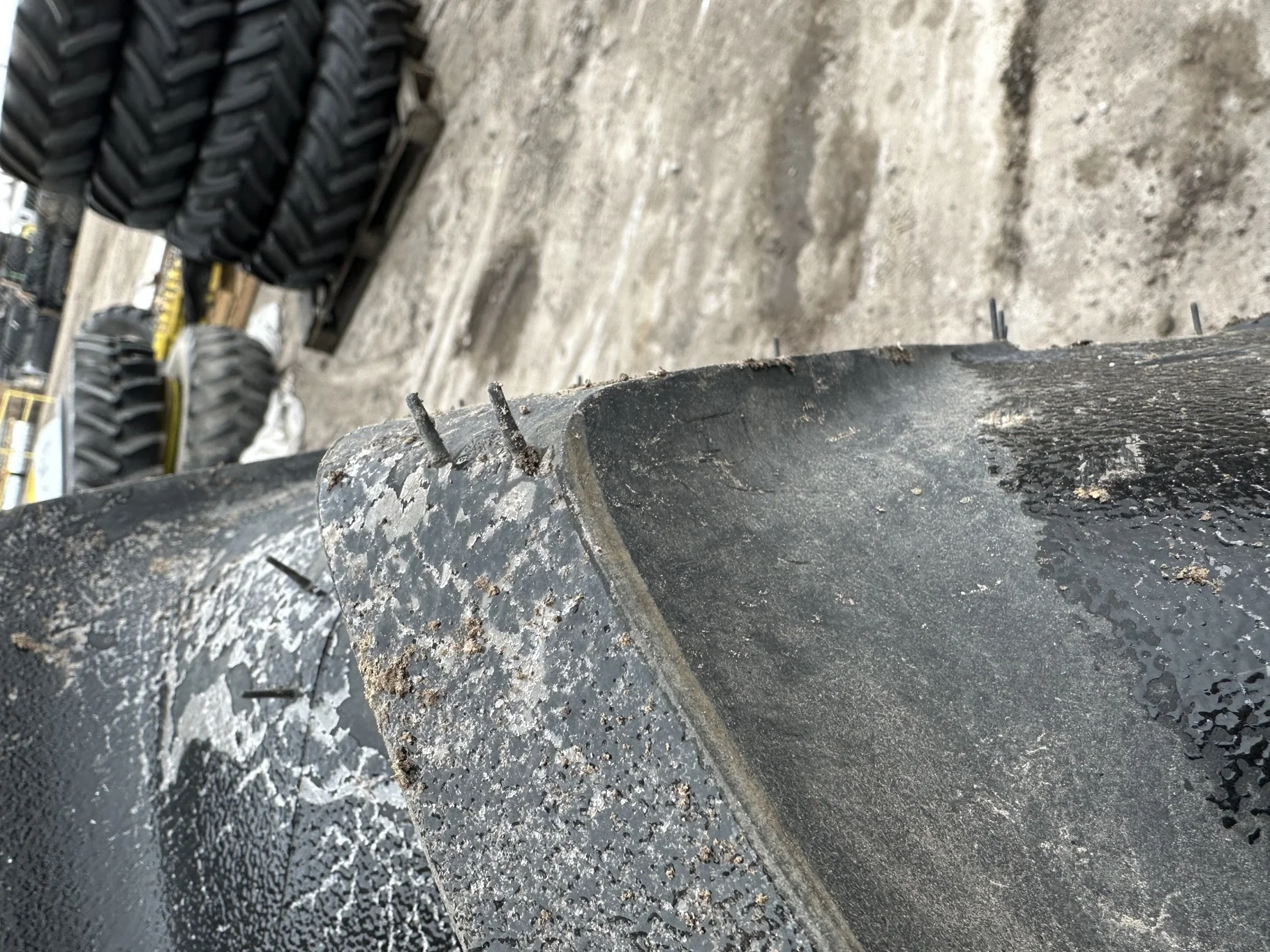 Take-Off 16.9R30 137A8/134B Michelin AgriBib R-1W TL 95-100% On 14 X 30 Silver Wheel image 5