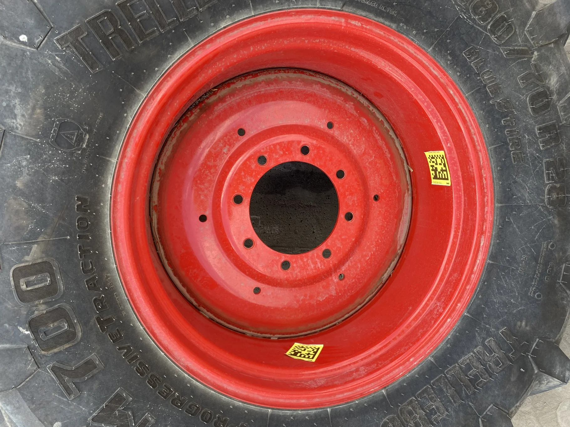 Used 580/70R38155D Trelleborg TM700 Progressive Traction R-1W  TL 90-95% On 18 X 38 8-10.82-8.7 image 7