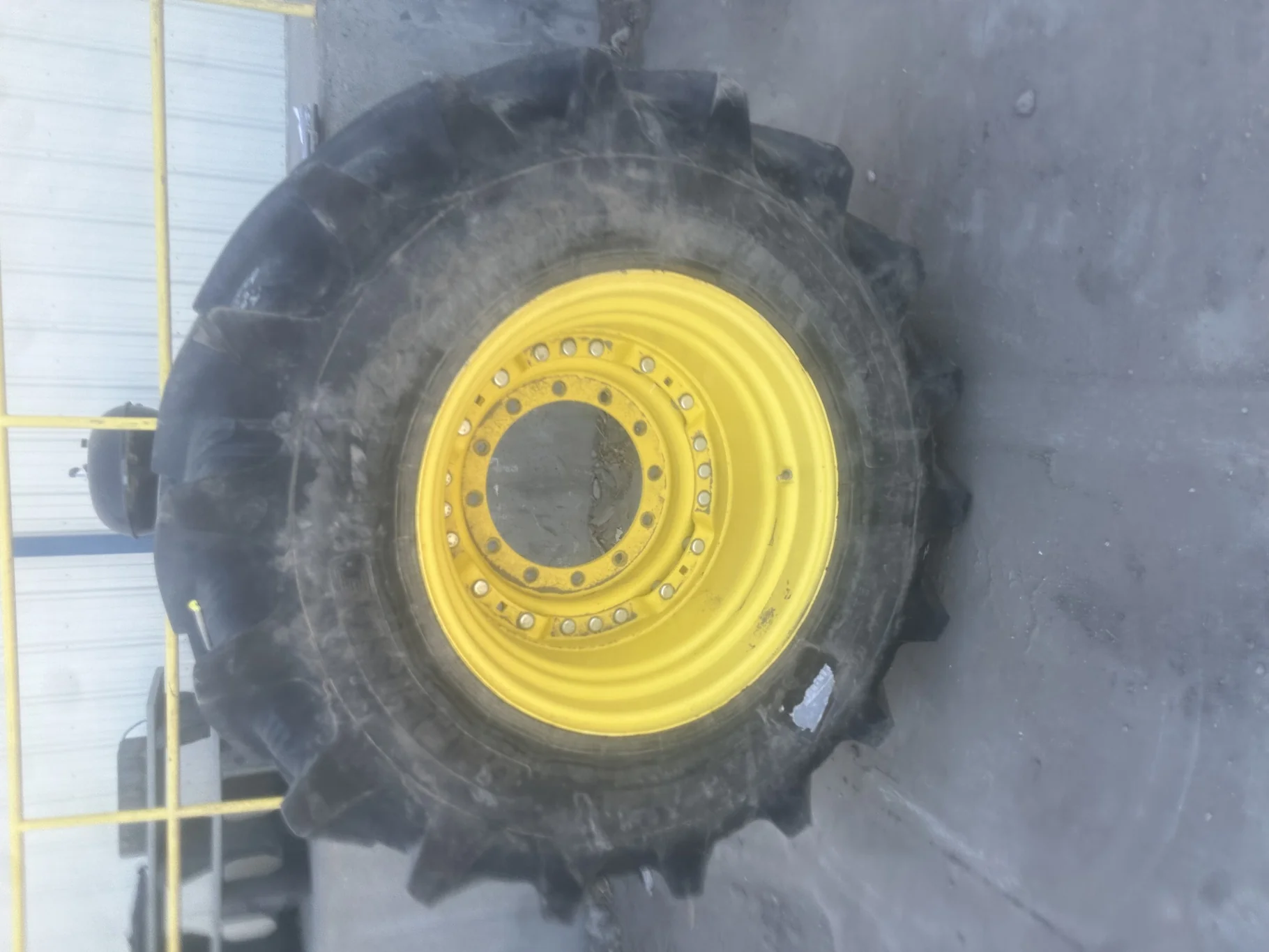 Used 600/70R30 156B Carlisle FSTR R1-W TL 85% On 20 X 30 Waffle 3 Bolt Yellow Wheel image 2
