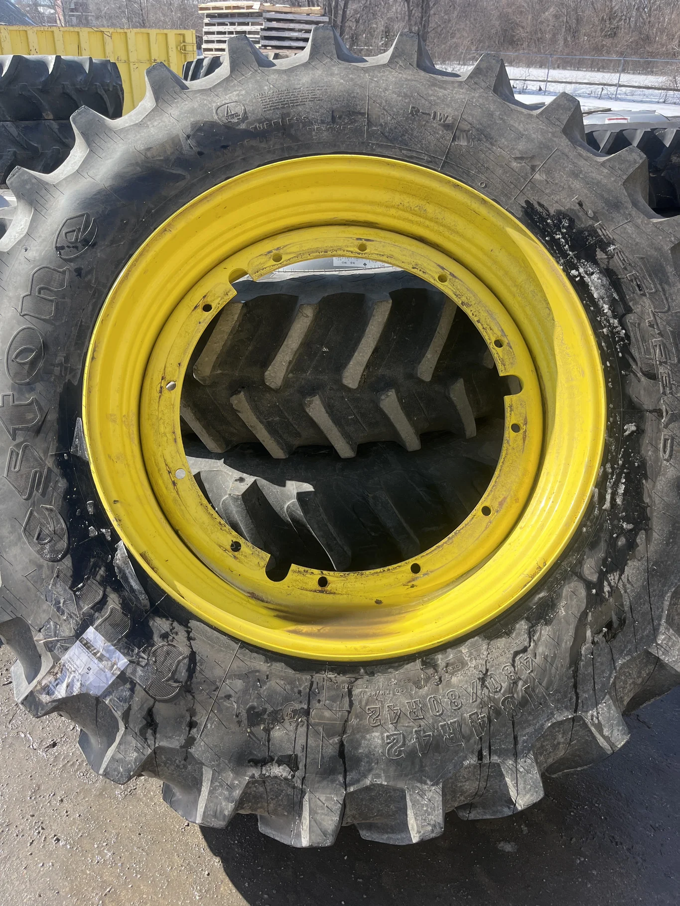 Used 480/80R42 151B Firestone DT23 TL R-1W  85-90% On 16 x 42 12-32.047-30.078 6"BS GKN Yellow Rim image 2