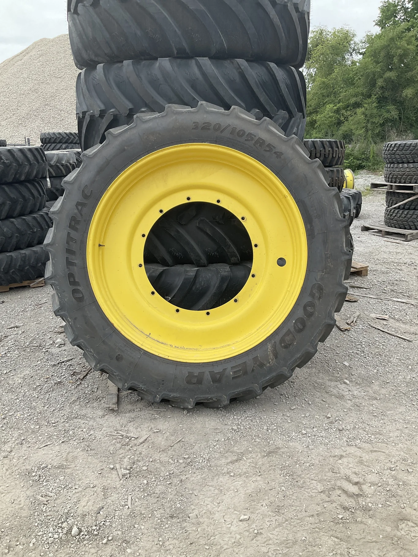 Used 320/105R54 166D Goodyear Optitrac TLR-1W 90-95% On 10x54 12-32.05-30.08 Rim & Rail Yellow Wheel