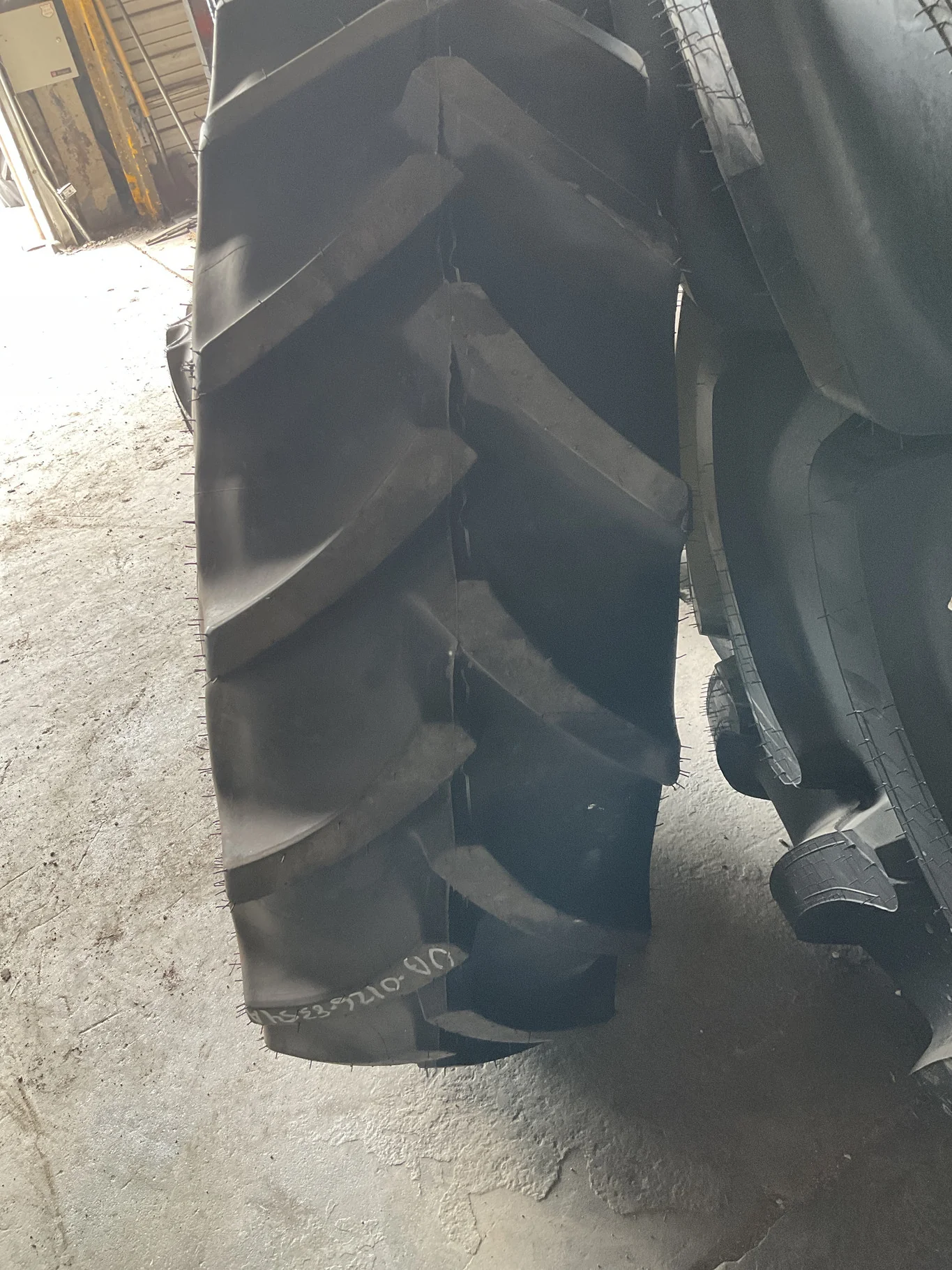 Take-Off 340/85R24 125A8 Mitas AC85 TL R-1W 95-100% On 12 x 24 8-10.82-8.78 8.75"BS Yellow 4/2 Rail image 2