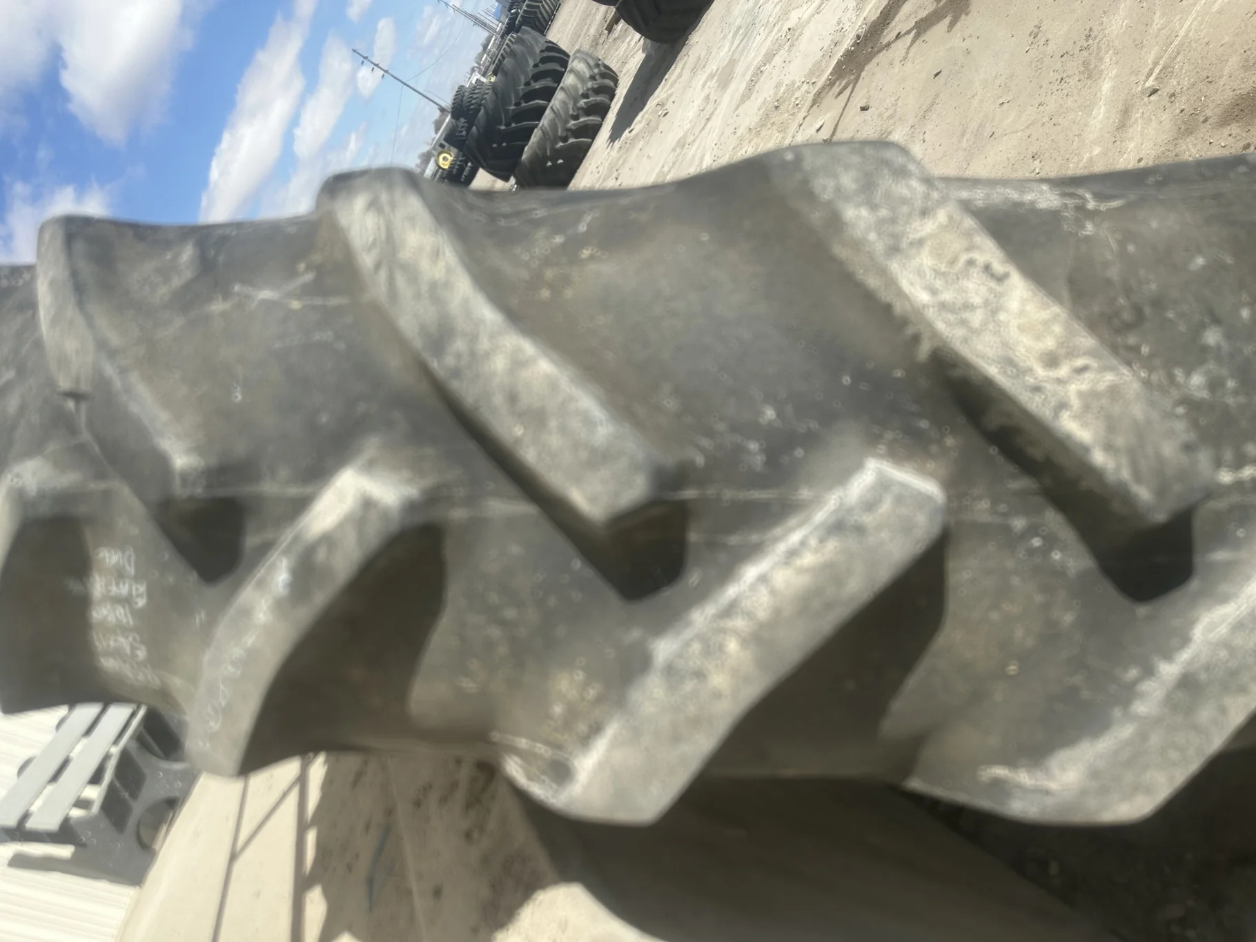 Used 380/90R54 Goodyear Super Traction Radial 152D R1W 95% on 12 x 54 Case Silver 10 Bolt Dual image 4