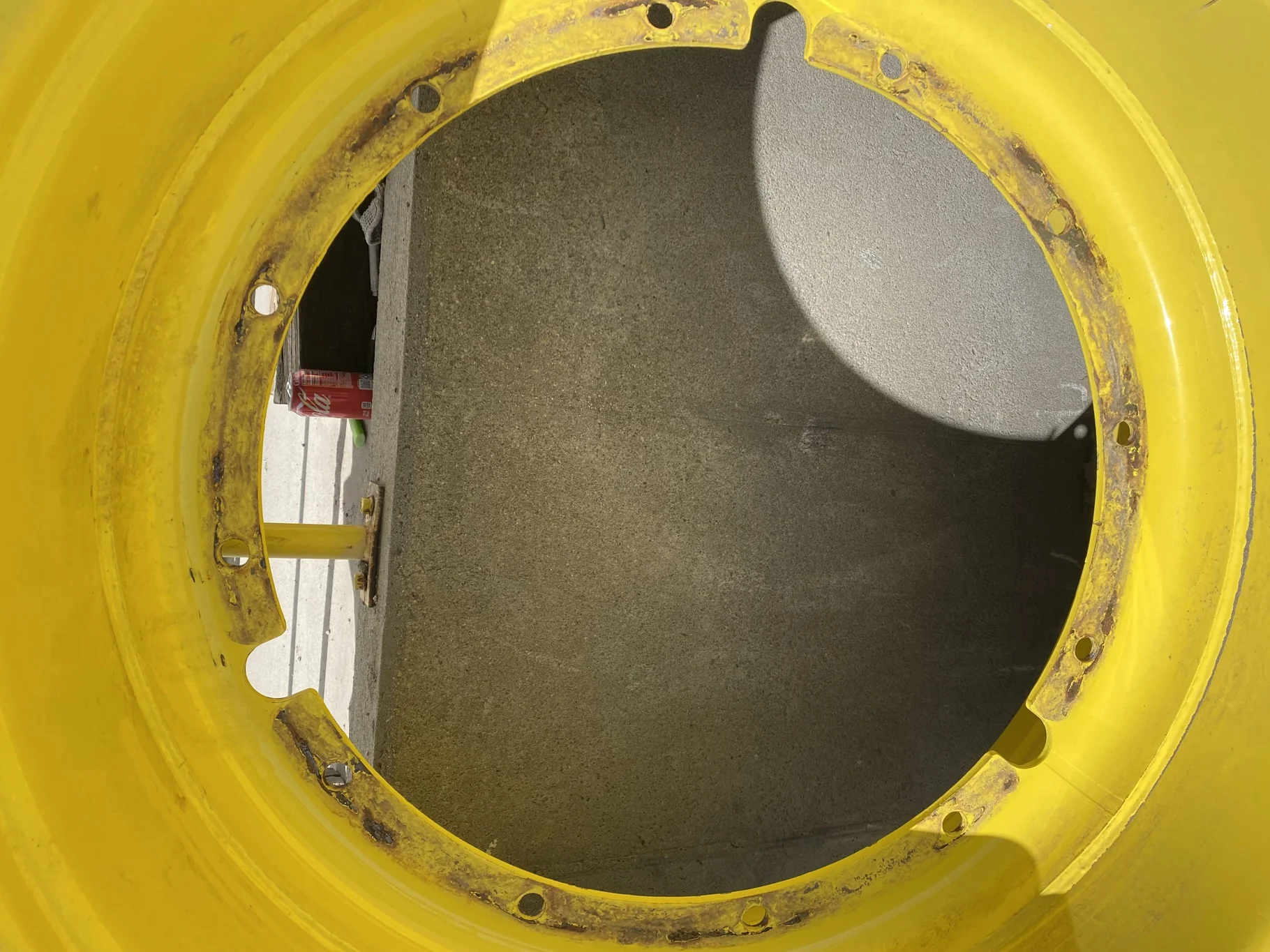 Used 93% IF710/70R42 Firestone Maxi Traction R-1W (179D) TL on a 23 x 42 JD Yellow 12-32.04-30.07 image 5