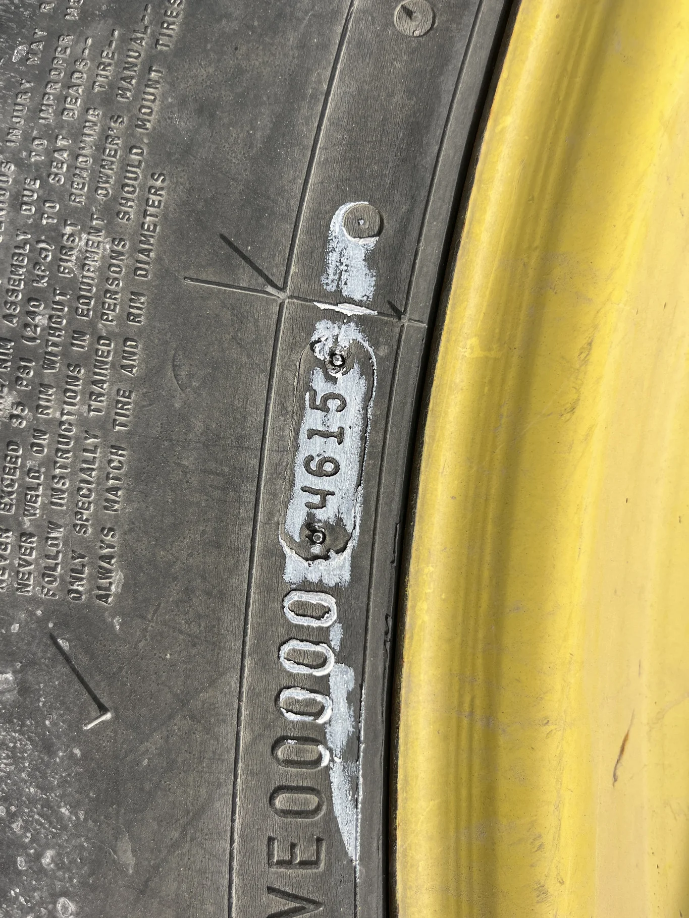 Used 620/70R42 160A8 Firestone Radial ATDT TL R-1W  80-85% On 20 x 42 10-13.19-11.07 -2"BS Titan image 6