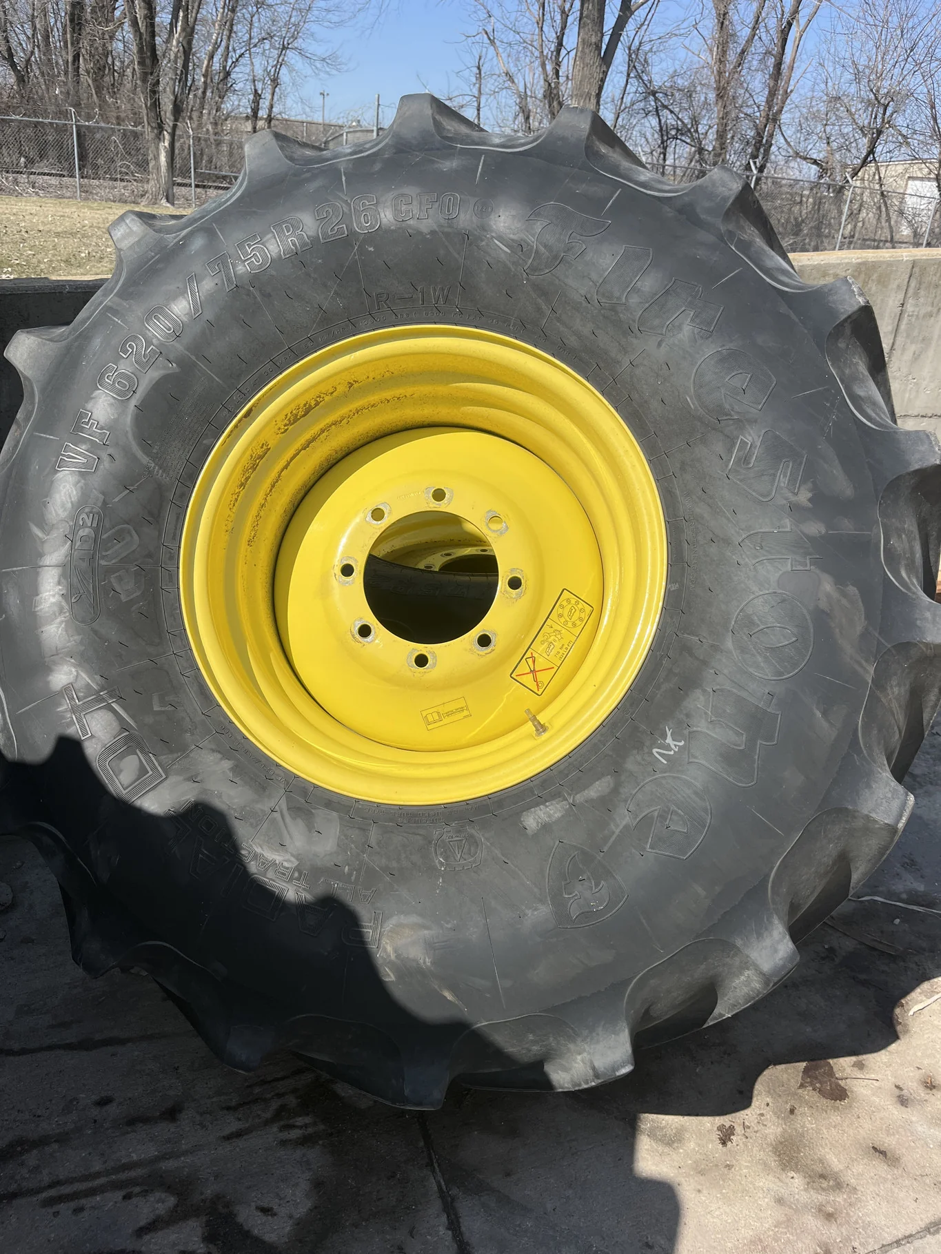 Used VF620/75R26CFO 172B Firestone Radial ATDT TL R-1W 80-85% On 20 x 26 8-10.82-8.78 16"BS Titan