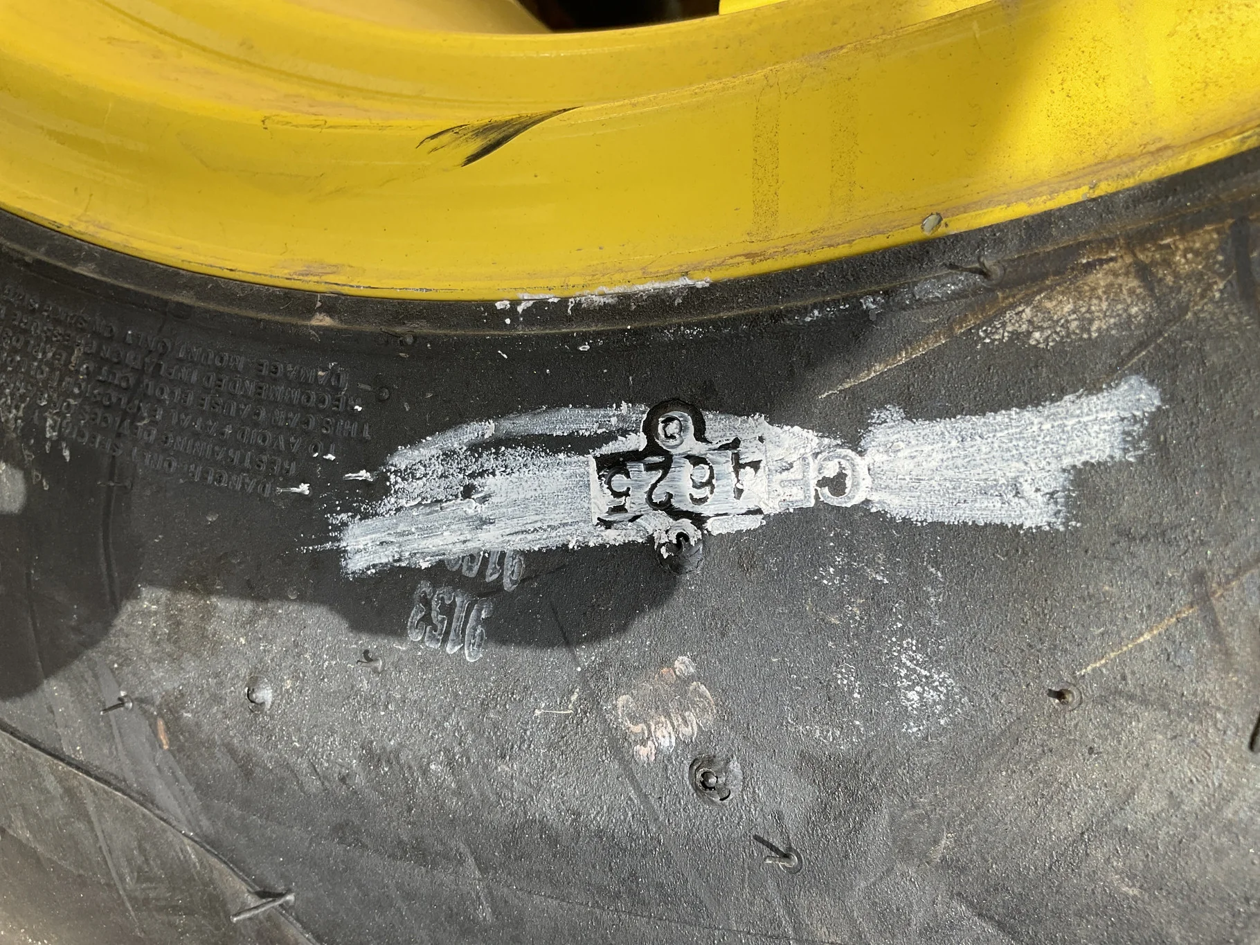 Take-Off 16.9-24 8-Ply Goodyear Industrial Tractor Lug TL R-4 95-100% On 8-8-6 8"BS Moveero Yellow image 4