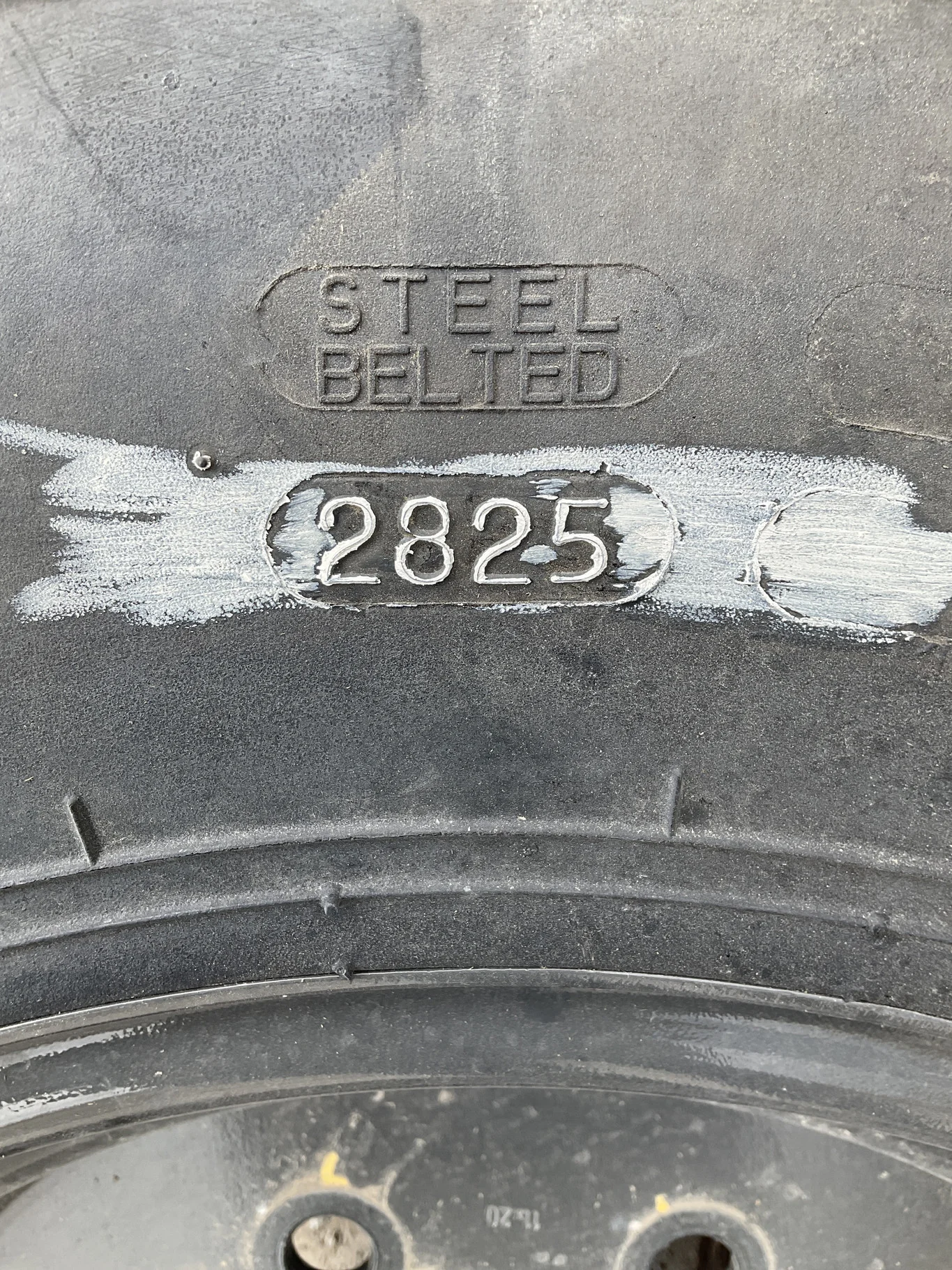 Take-Off 360/80R20 147A8 Nokian TRI2 TL R-3 95-100% On 11 x 20 8-10.82-8.78 5"BS Black Dual image 3