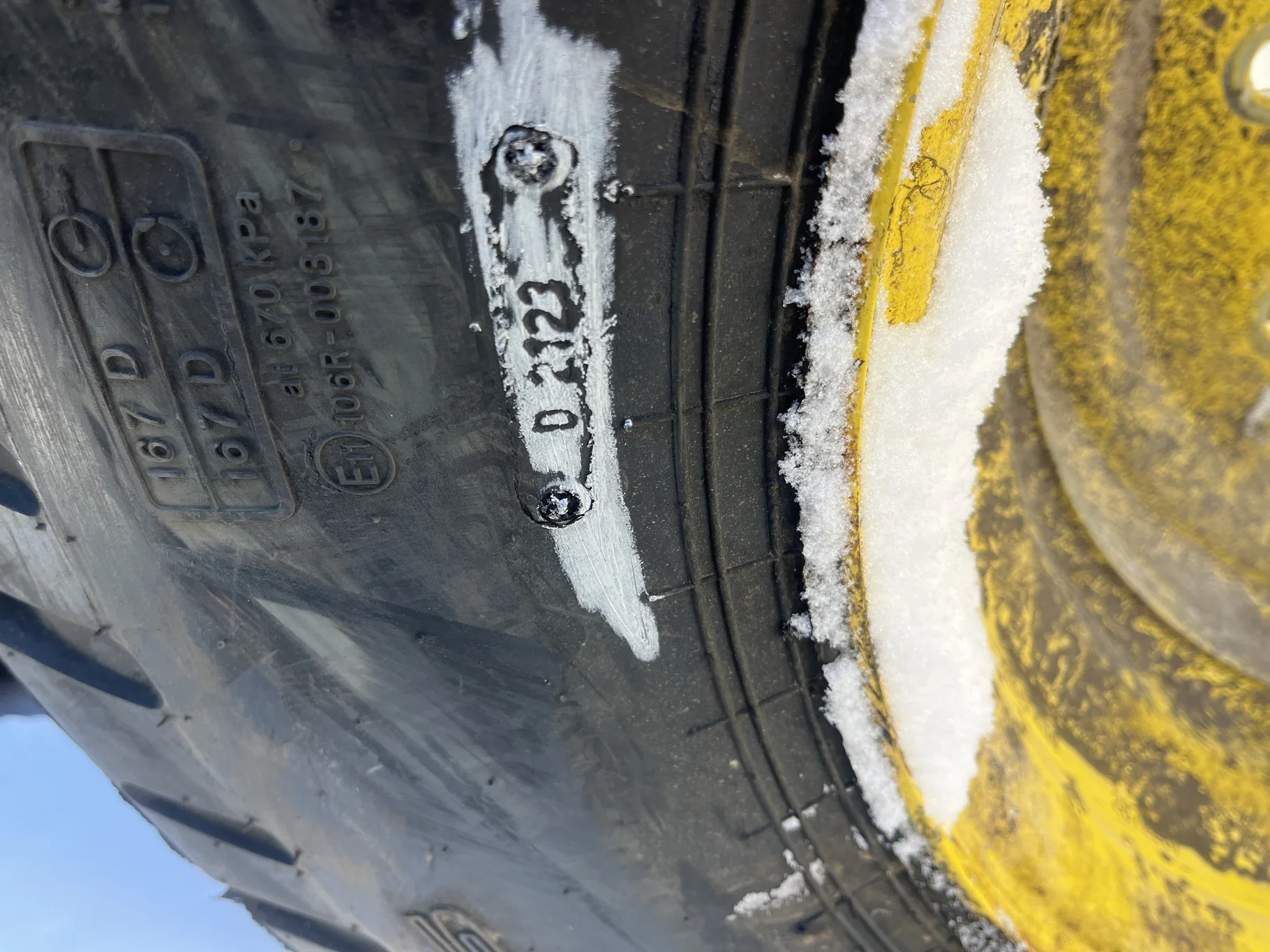 Take-Off VF445/50R22.5 167D Alliance Agriflex+381 TL I-2 On 14 x 22.5 10-11.25-8.82 8"BS Moveero image 4