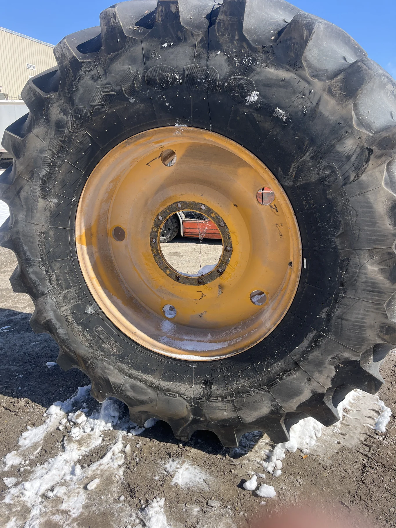 Used IF800/70R38 179B Firestone DT23 TL R-1W 85-90% On 28 x 38 10-14.57-12.42 6"BS Orange Dual image 2