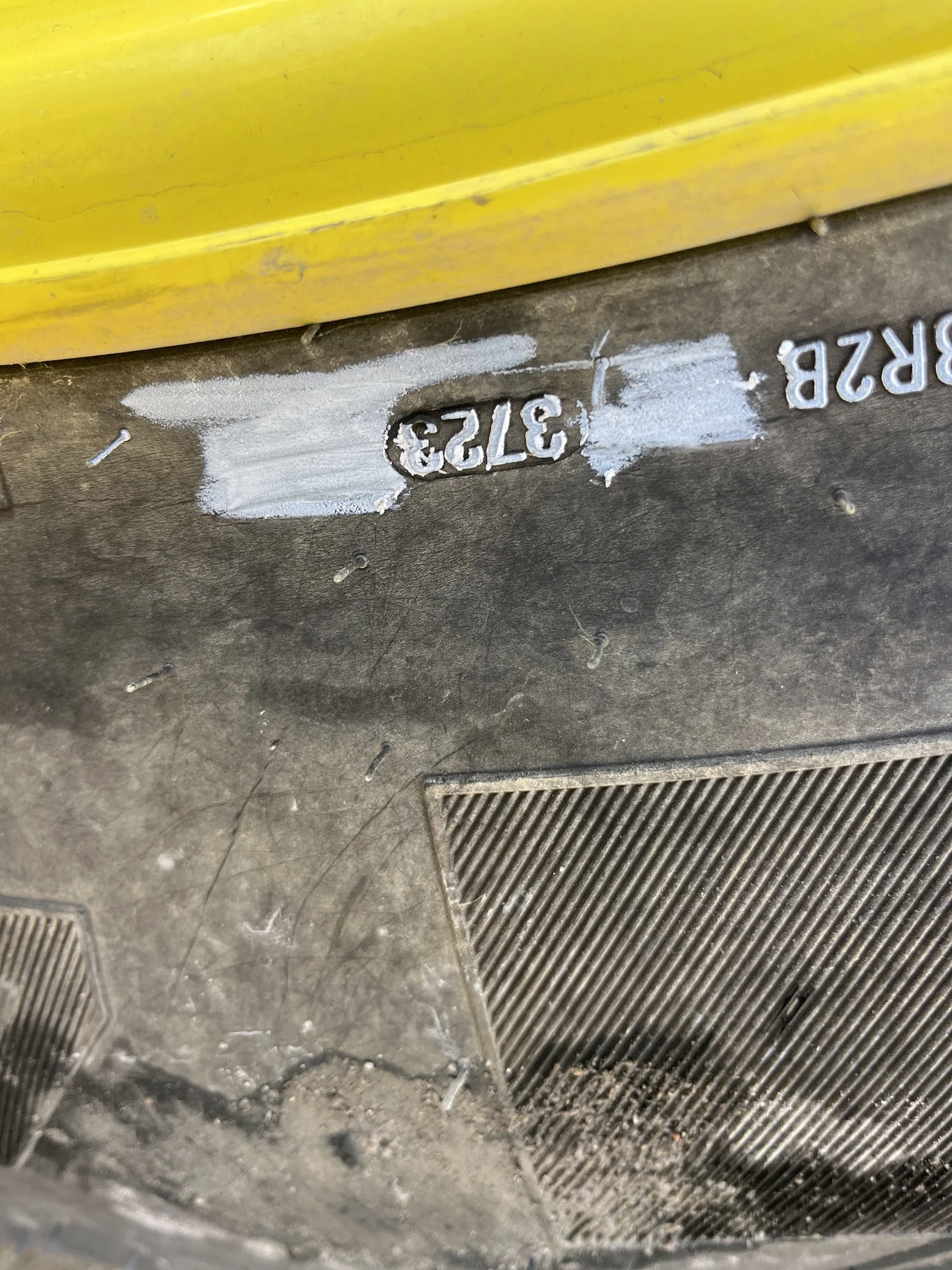 Used 480/80R46 158B Continental Tractor 85 TL R-1W 85-90% On 16/46 12-32.047-30.078 5"BSYellow image 4