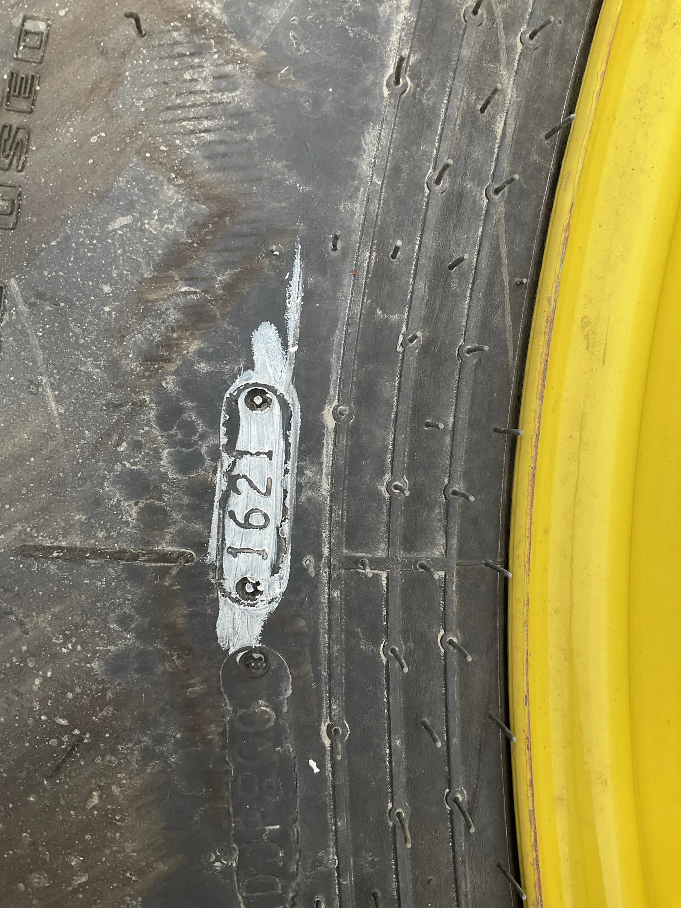 Used 520/85R42 157B Goodyear Ultratorque TL R-1 85-90% On 18 x 42 20-13.19-10.50 5"BS Titan Yellow image 5