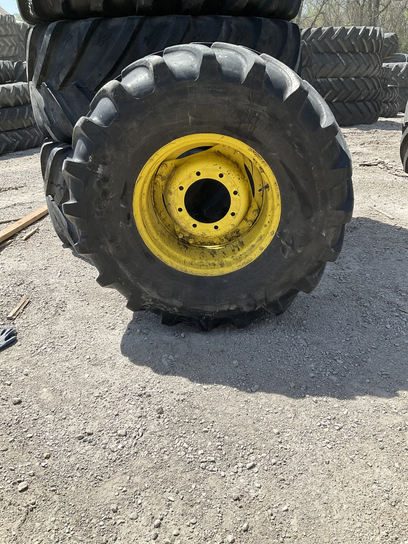 Used 540/65R24 137E Firestone Performer65 TL R-1W 80-89% On 15 x 24 8-10.82-8.78 12"BS GKN Yellow
