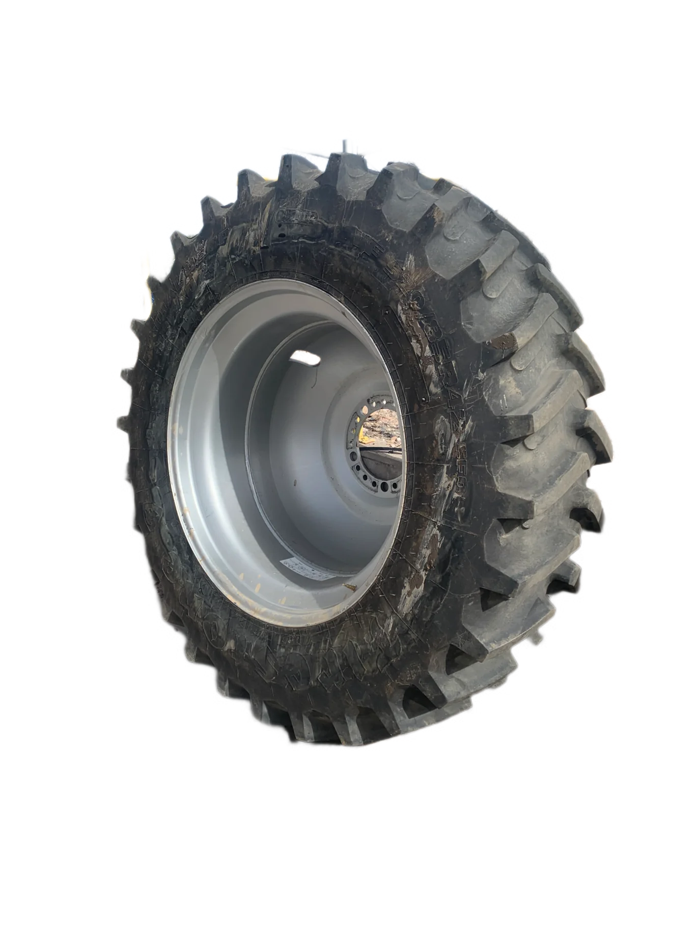 Used 90% VF520/85R42 CFO Firestone Radial DeepTread 23 R-1W (177B) TL on a 42x18 Case IH Silver 20