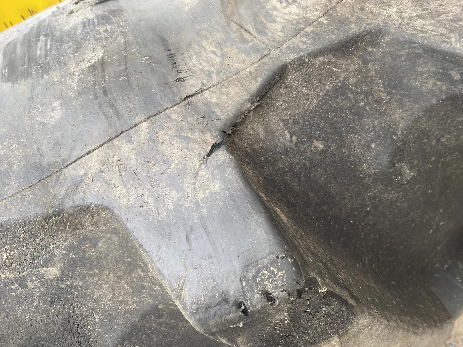 Used 580/85R42 Firestone Radial Deep Tread 23 R-1W (166B) TL 85% on a 18 x 42 JD Yellow 20 B Inside image 7