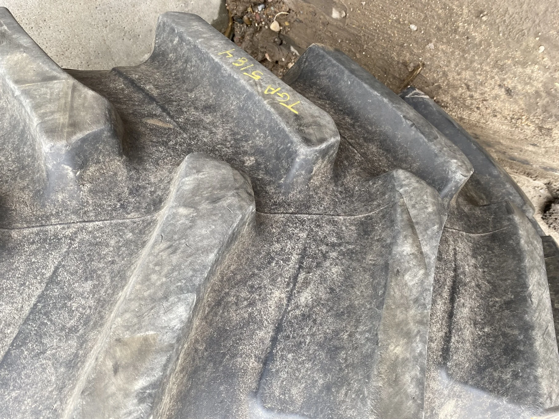 Used 580/85R42 Firestone Radial DT 23 R1W 166B 85%  on 18 x 42 20-13.187-10.50 24.5FS JD Dolly Dual image 8