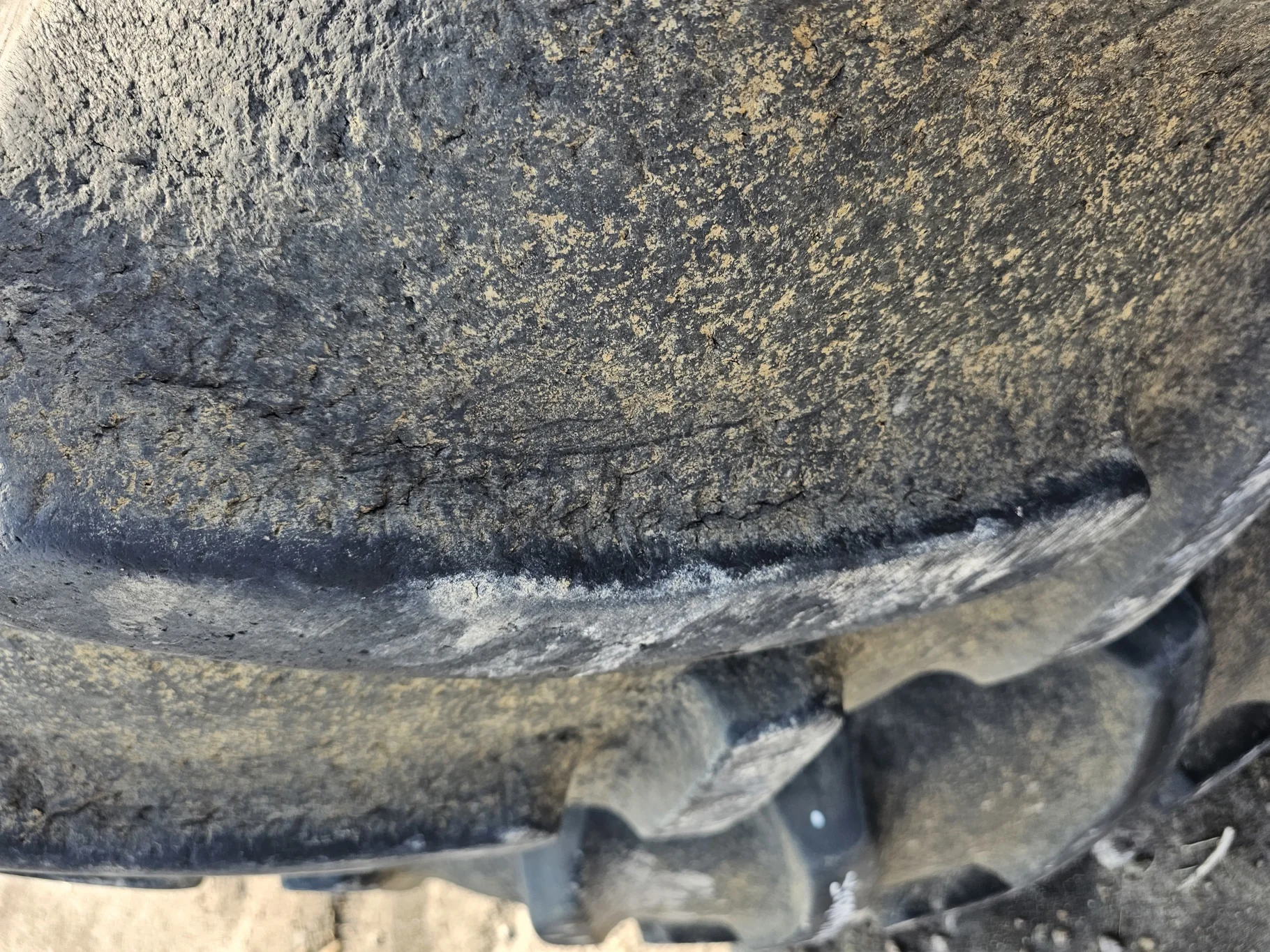 Used 70% 620/70R46 Goodyear Optitrac (162B) R-1W TL on 20 X 46 10-13.187-11.08 -9.125 JD Yellow Dual image 4