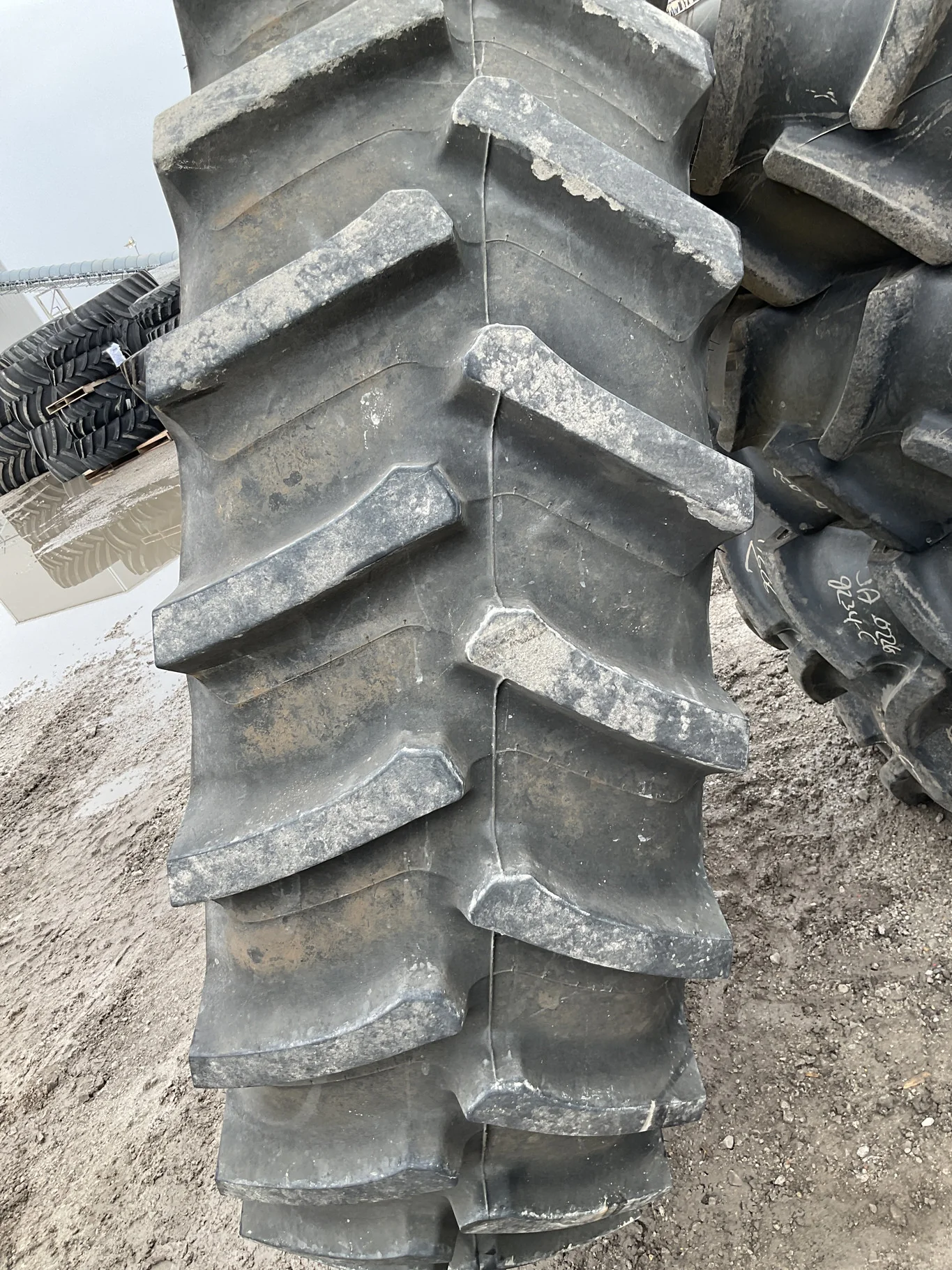 Used 480/80R50 159B Firestone DT23 TL R-1W  85-90% On 15 x 50 12-32.047-30.078 10"BS Titan Yellow image 2