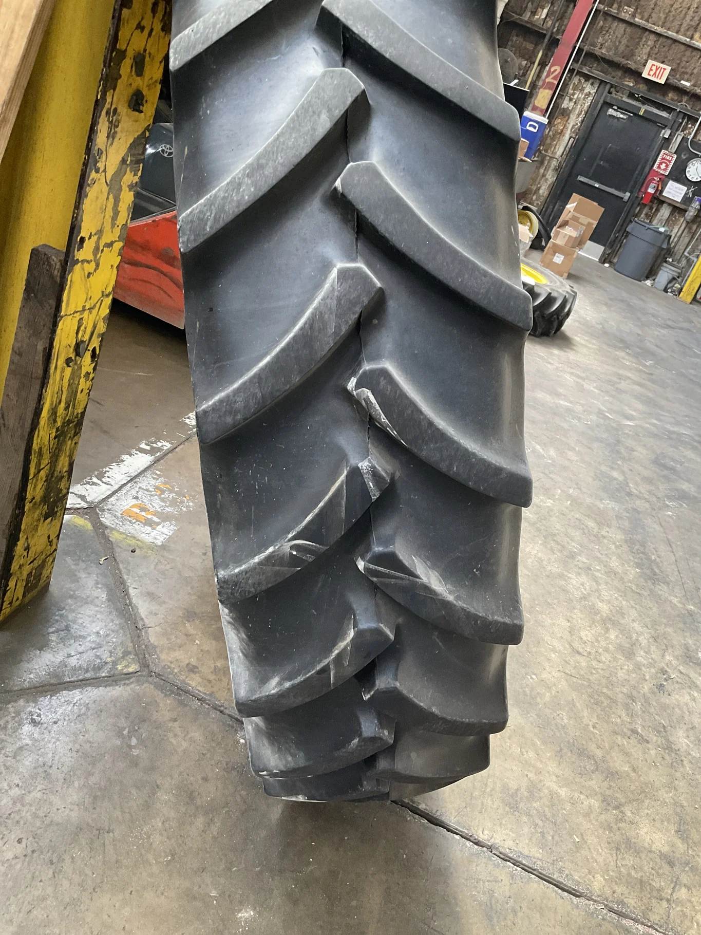 Used 380/90R46 159A8 Mitas AC85 TL R-1W 90-95% On 13 x 46 12-32.047-30.078 3"BS Moveero Yellow image 2