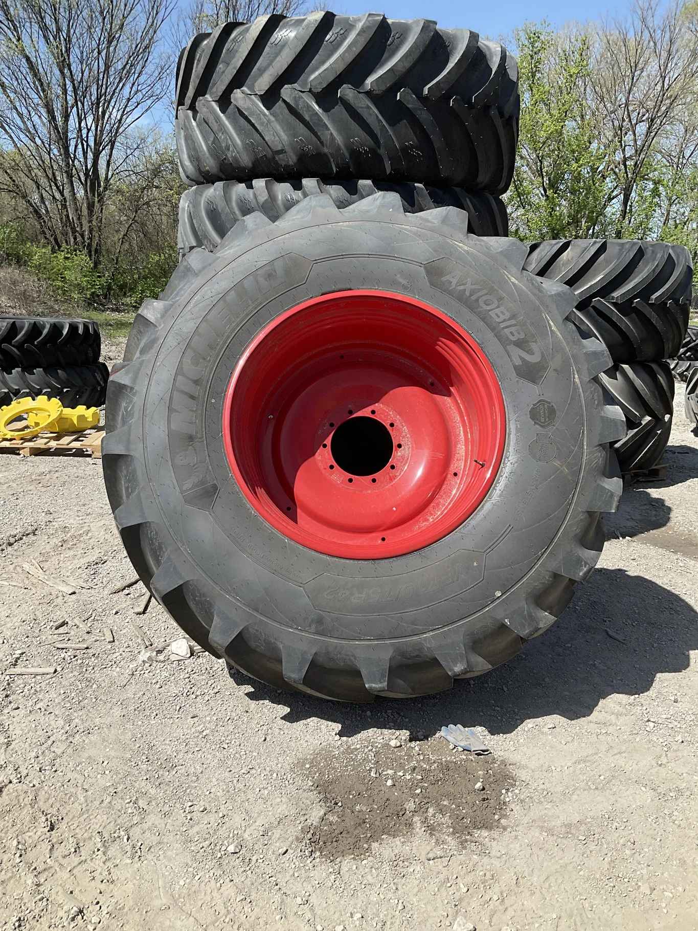 Take-Off VF710/75R42 184D Michelin Axiobib2 TL R-1W 95-100% On 25 x 42 10-13.19-11.07 12"BS Moveero